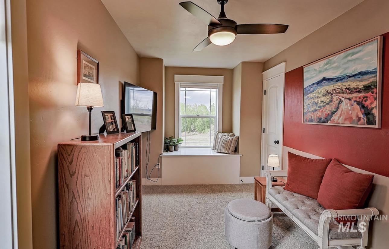 4517 Snake River Mesa Road, Buhl, Idaho 83316, 4 Bedrooms, 3 Bathrooms, Residential For Sale, Price $560,000, 98982673