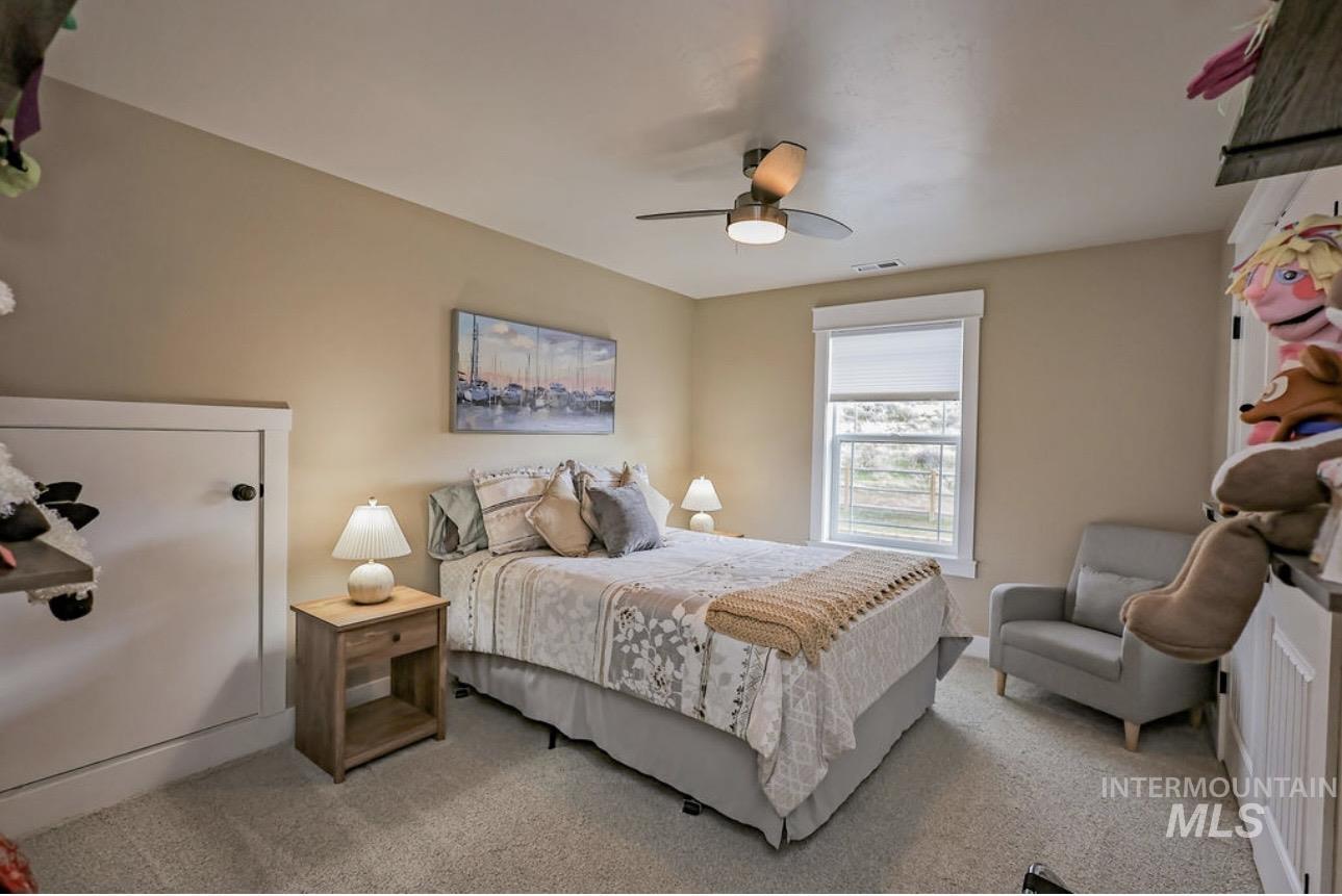 4517 Snake River Mesa Road, Buhl, Idaho 83316, 4 Bedrooms, 3 Bathrooms, Residential For Sale, Price $560,000, 98982673