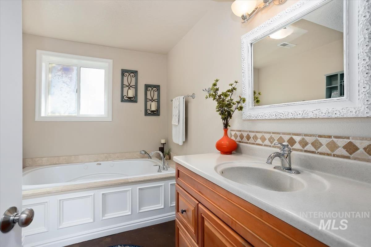 4870 N Farrow St, Boise, Idaho 83713, 4 Bedrooms, 2 Bathrooms, Residential For Sale, Price $815,000, 98982675