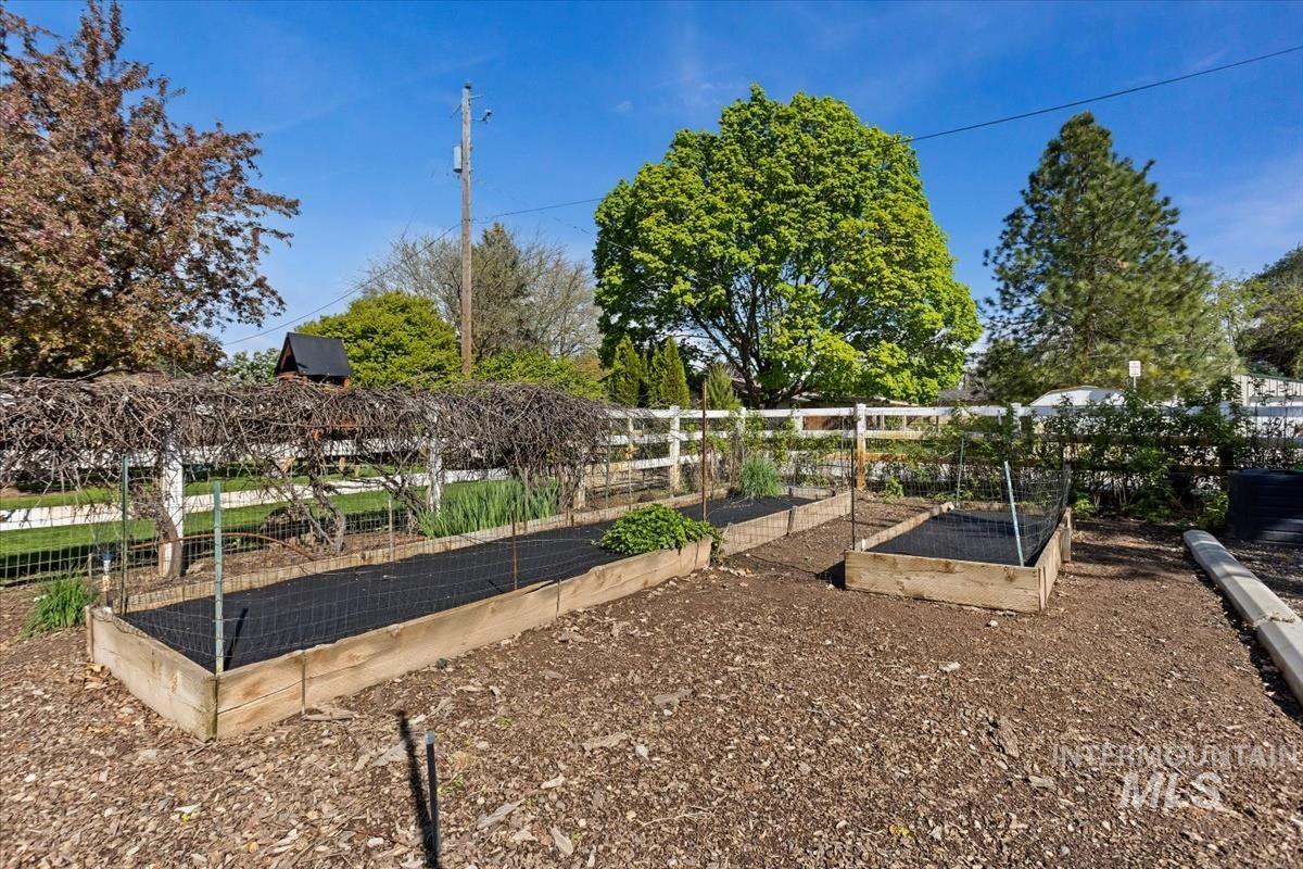 4870 N Farrow St, Boise, Idaho 83713, 4 Bedrooms, 2 Bathrooms, Residential For Sale, Price $815,000, 98982675