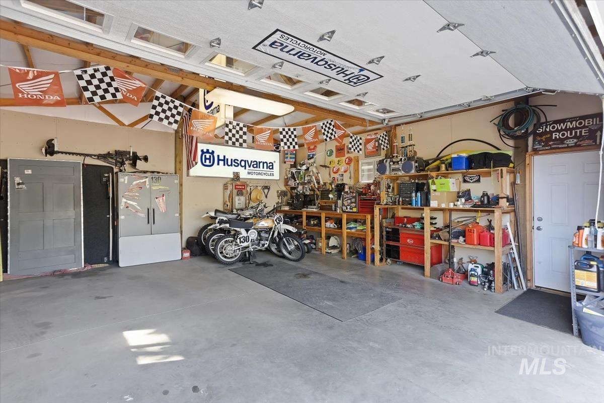 4870 N Farrow St, Boise, Idaho 83713, 4 Bedrooms, 2 Bathrooms, Residential For Sale, Price $815,000, 98982675