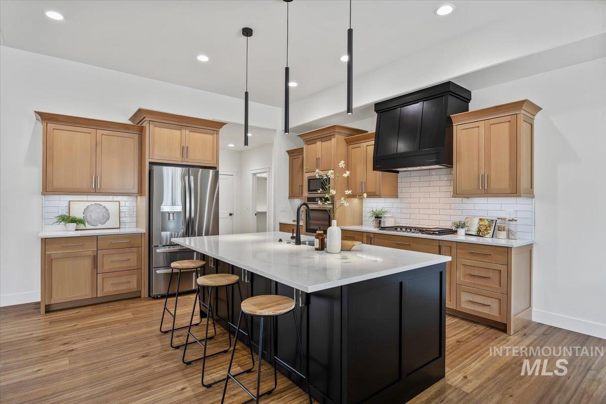 924 Trapper Peak, Kimberly, Idaho 83341, 3 Bedrooms, 2 Bathrooms, Residential For Sale, Price $469,000, 98982676