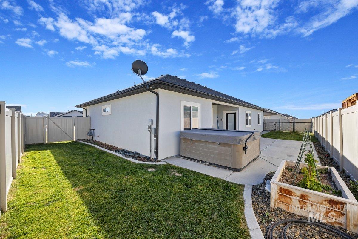 924 Trapper Peak, Kimberly, Idaho 83341, 3 Bedrooms, 2 Bathrooms, Residential For Sale, Price $469,000,MLS 98982676