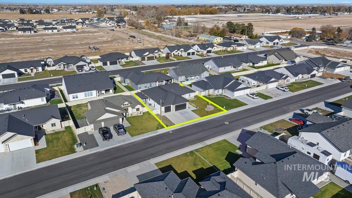 924 Trapper Peak, Kimberly, Idaho 83341, 3 Bedrooms, 2 Bathrooms, Residential For Sale, Price $469,000,MLS 98982676