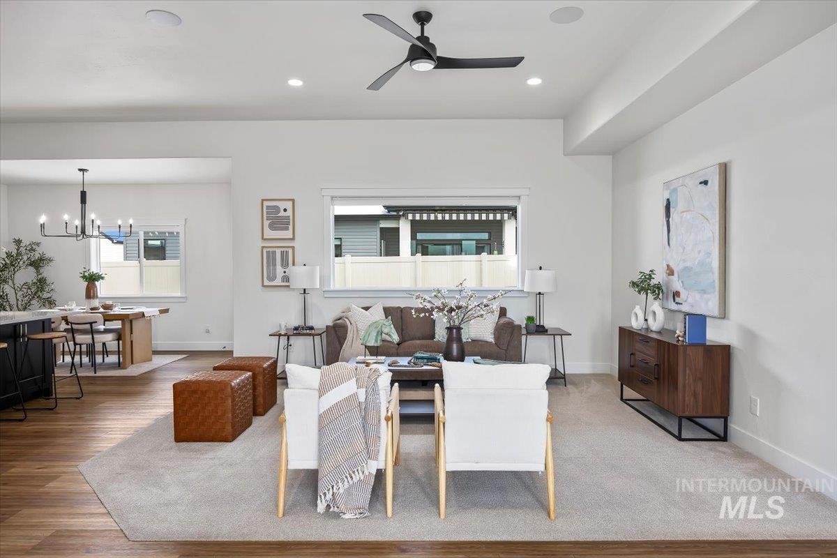 924 Trapper Peak, Kimberly, Idaho 83341, 3 Bedrooms, 2 Bathrooms, Residential For Sale, Price $469,000, 98982676