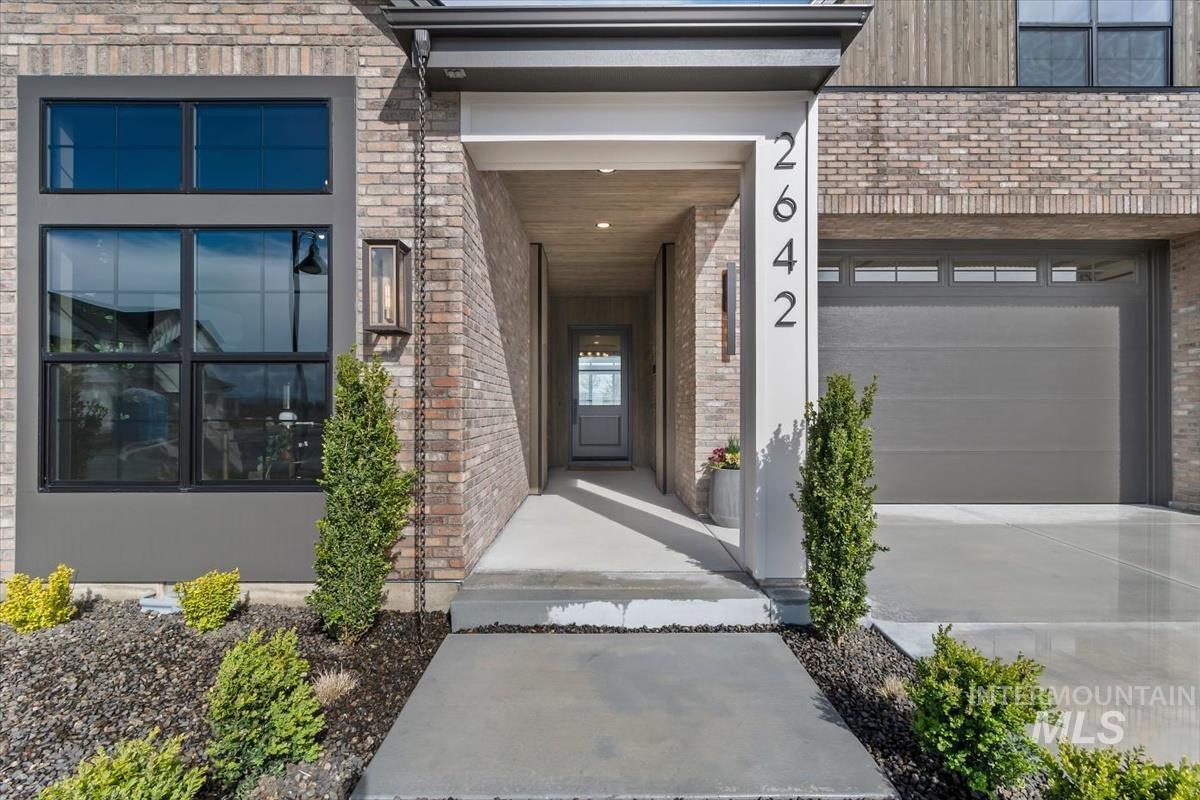 2642 N Palaestra Ave, Eagle, Idaho 83616, 4 Bedrooms, 3 Bathrooms, Residential For Sale, Price $1,249,900, 98982678