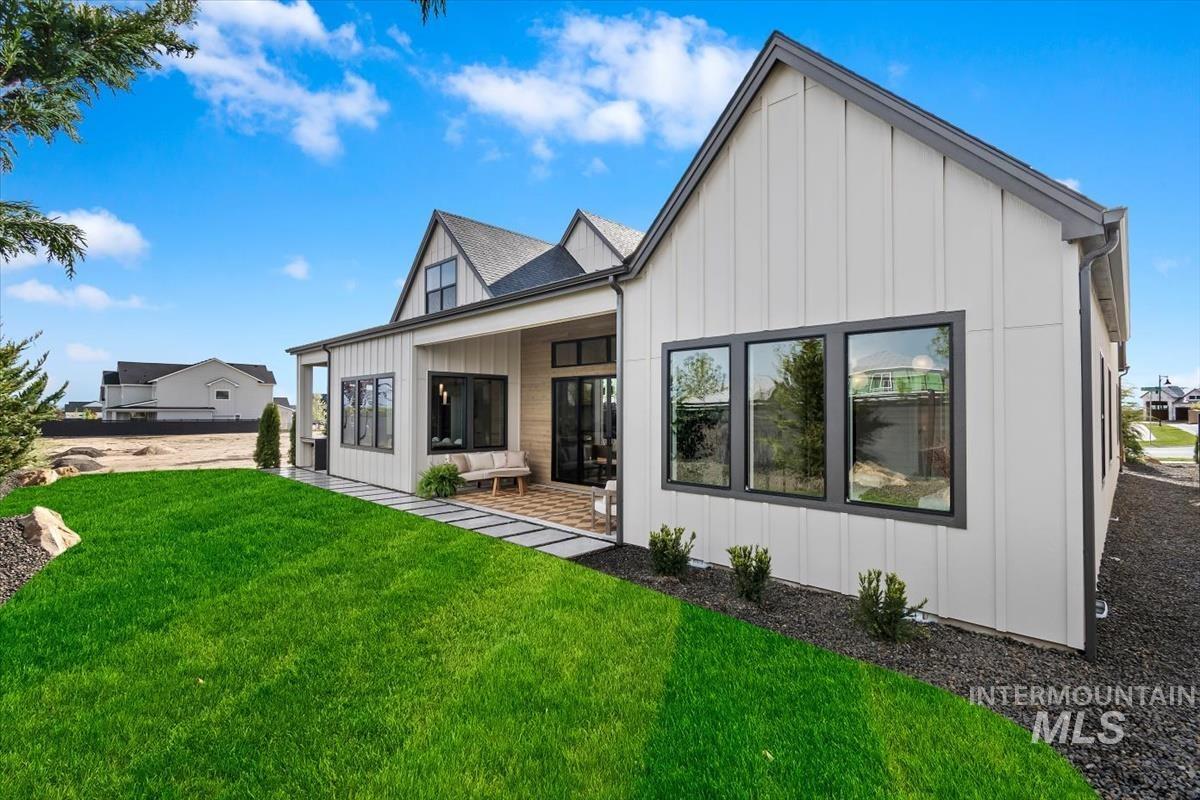 2642 N Palaestra Ave, Eagle, Idaho 83616, 4 Bedrooms, 3 Bathrooms, Residential For Sale, Price $1,249,900, 98982678