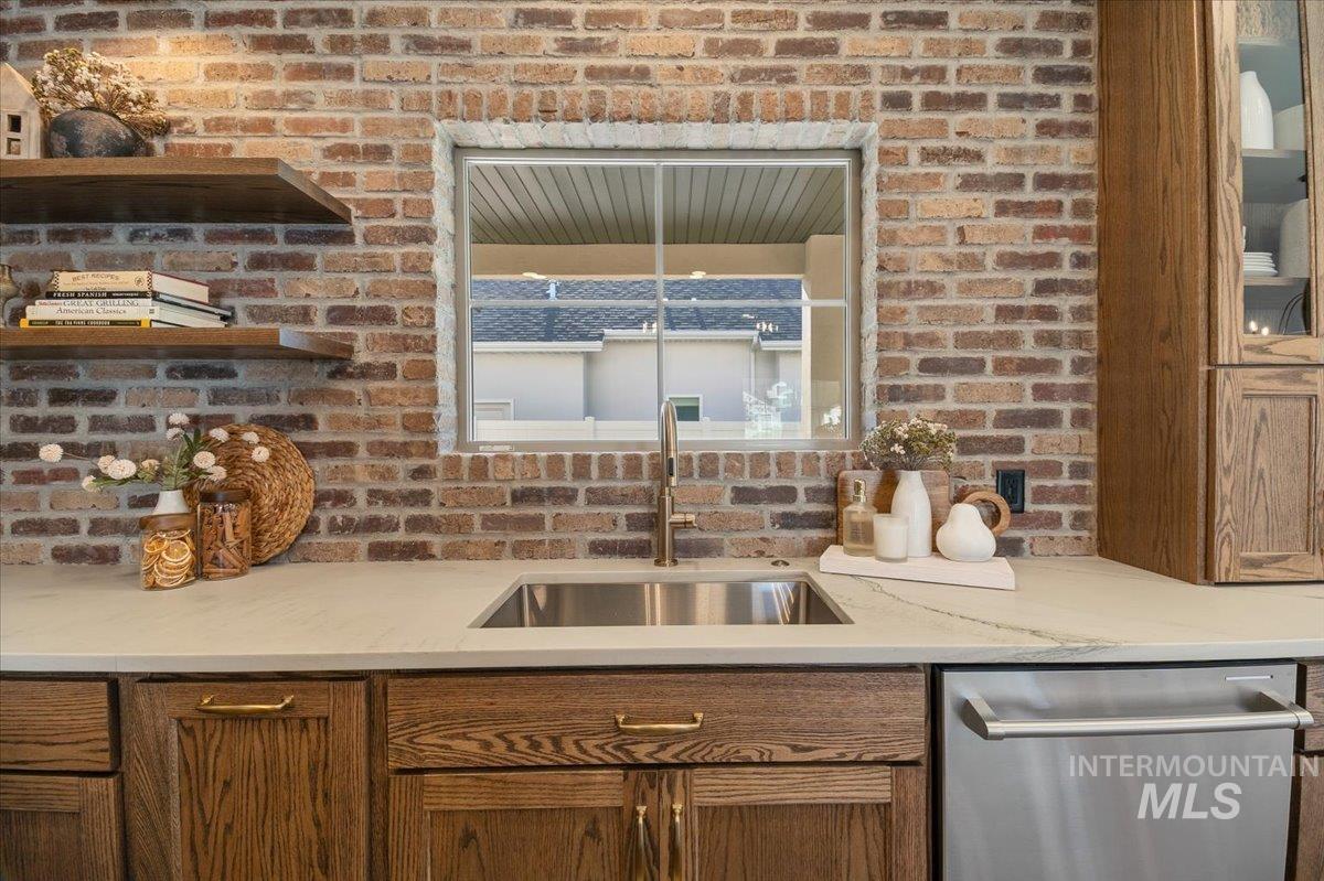 661 Full Moon Way, Twin Falls, Idaho 83301, 4 Bedrooms, 2.5 Bathrooms, Residential For Sale, Price $699,000,MLS 98982680