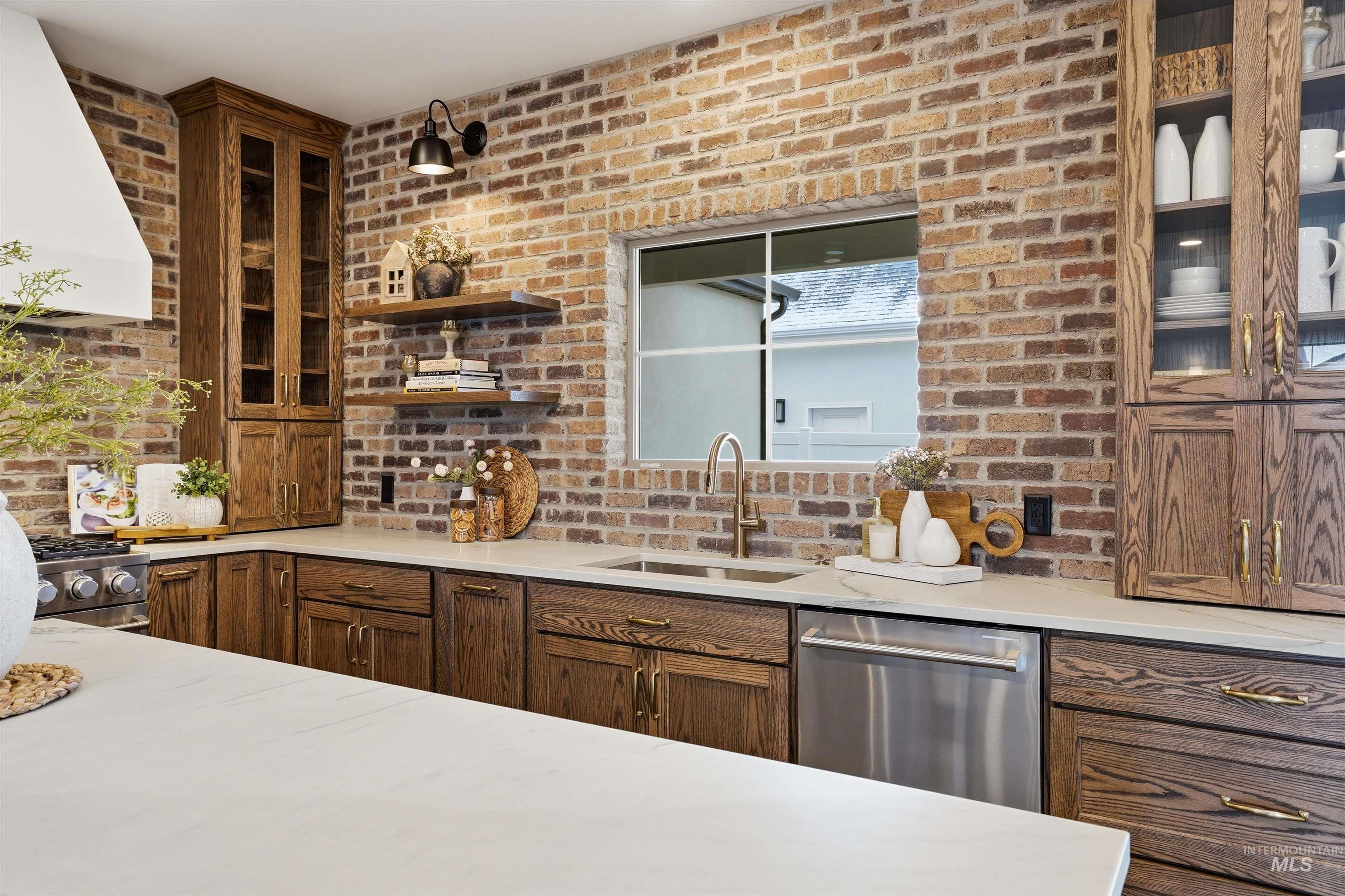 661 Full Moon Way, Twin Falls, Idaho 83301-8450, 4 Bedrooms, 2.5 Bathrooms, Residential For Sale, Price $730,000, 98982680