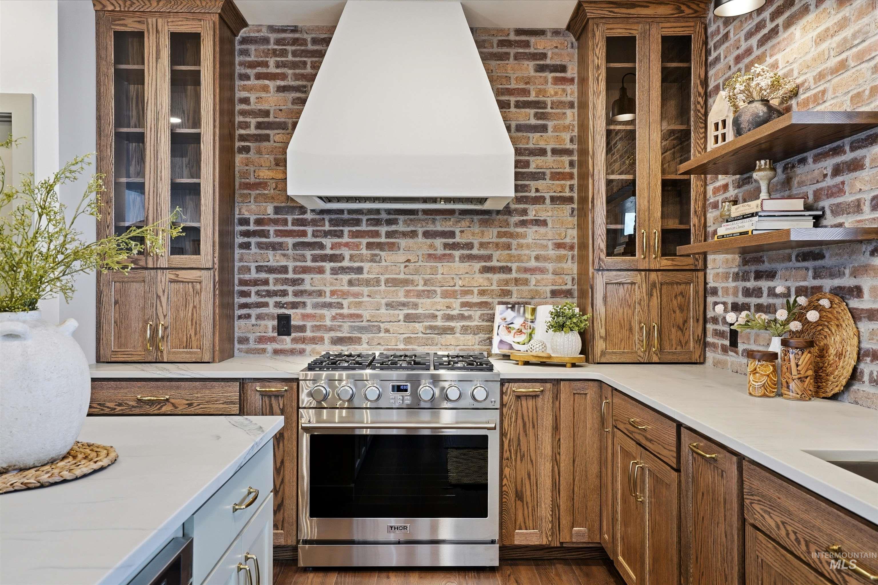 661 Full Moon Way, Twin Falls, Idaho 83301-8450, 4 Bedrooms, 2.5 Bathrooms, Residential For Sale, Price $730,000, 98982680