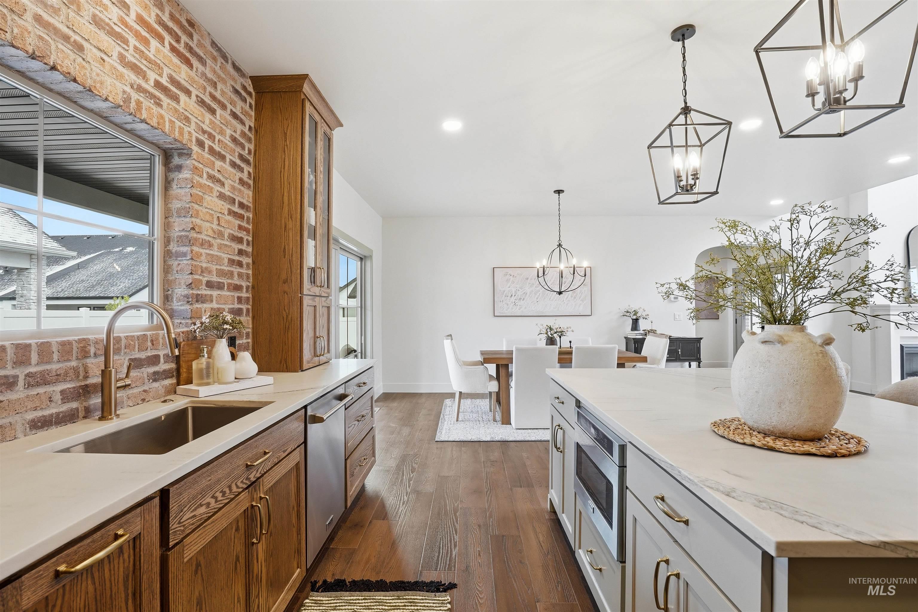 661 Full Moon Way, Twin Falls, Idaho 83301-8450, 4 Bedrooms, 2.5 Bathrooms, Residential For Sale, Price $730,000, 98982680