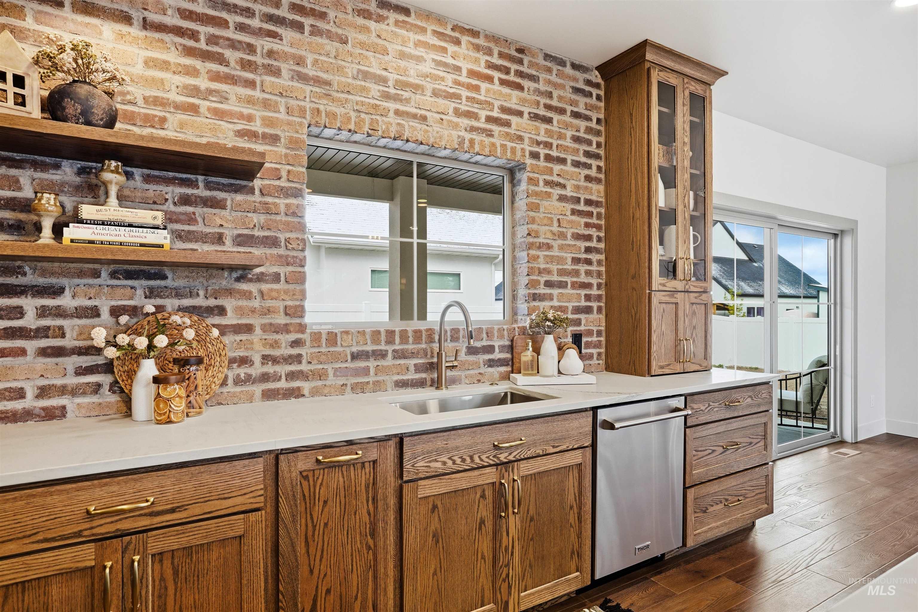 661 Full Moon Way, Twin Falls, Idaho 83301-8450, 4 Bedrooms, 2.5 Bathrooms, Residential For Sale, Price $730,000, 98982680