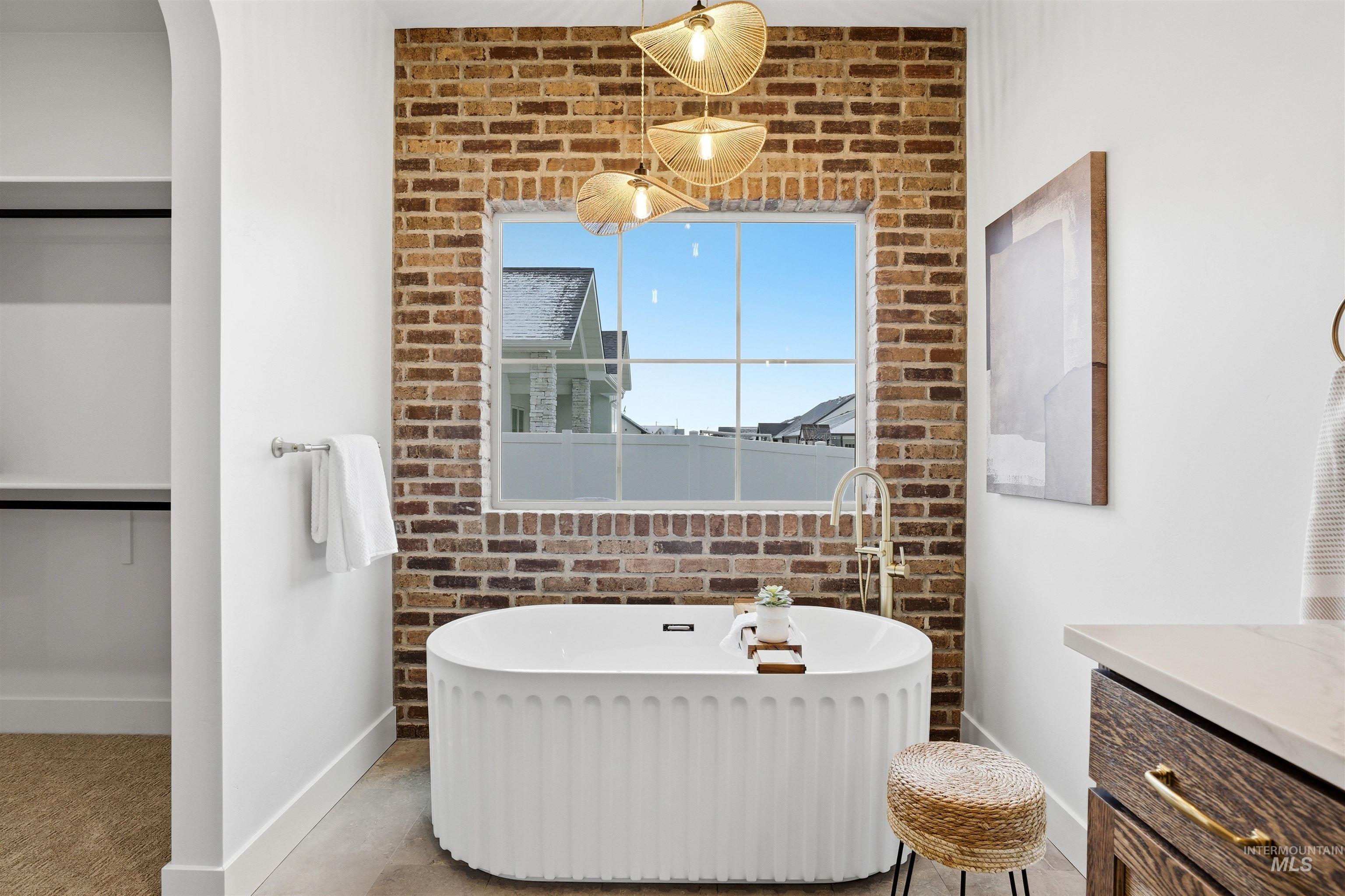 661 Full Moon Way, Twin Falls, Idaho 83301-8450, 4 Bedrooms, 2.5 Bathrooms, Residential For Sale, Price $730,000, 98982680