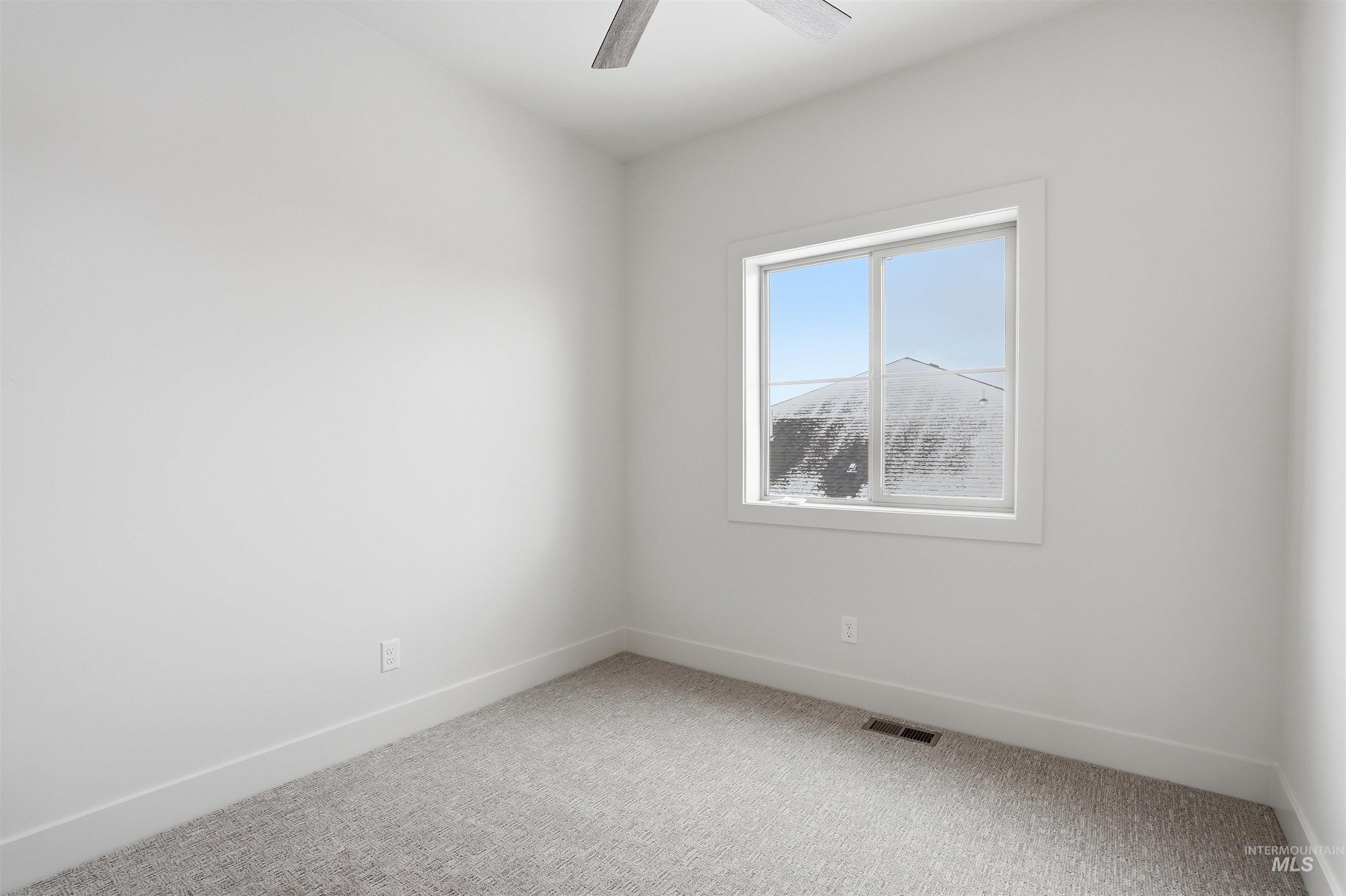 661 Full Moon Way, Twin Falls, Idaho 83301-8450, 4 Bedrooms, 2.5 Bathrooms, Residential For Sale, Price $730,000, 98982680