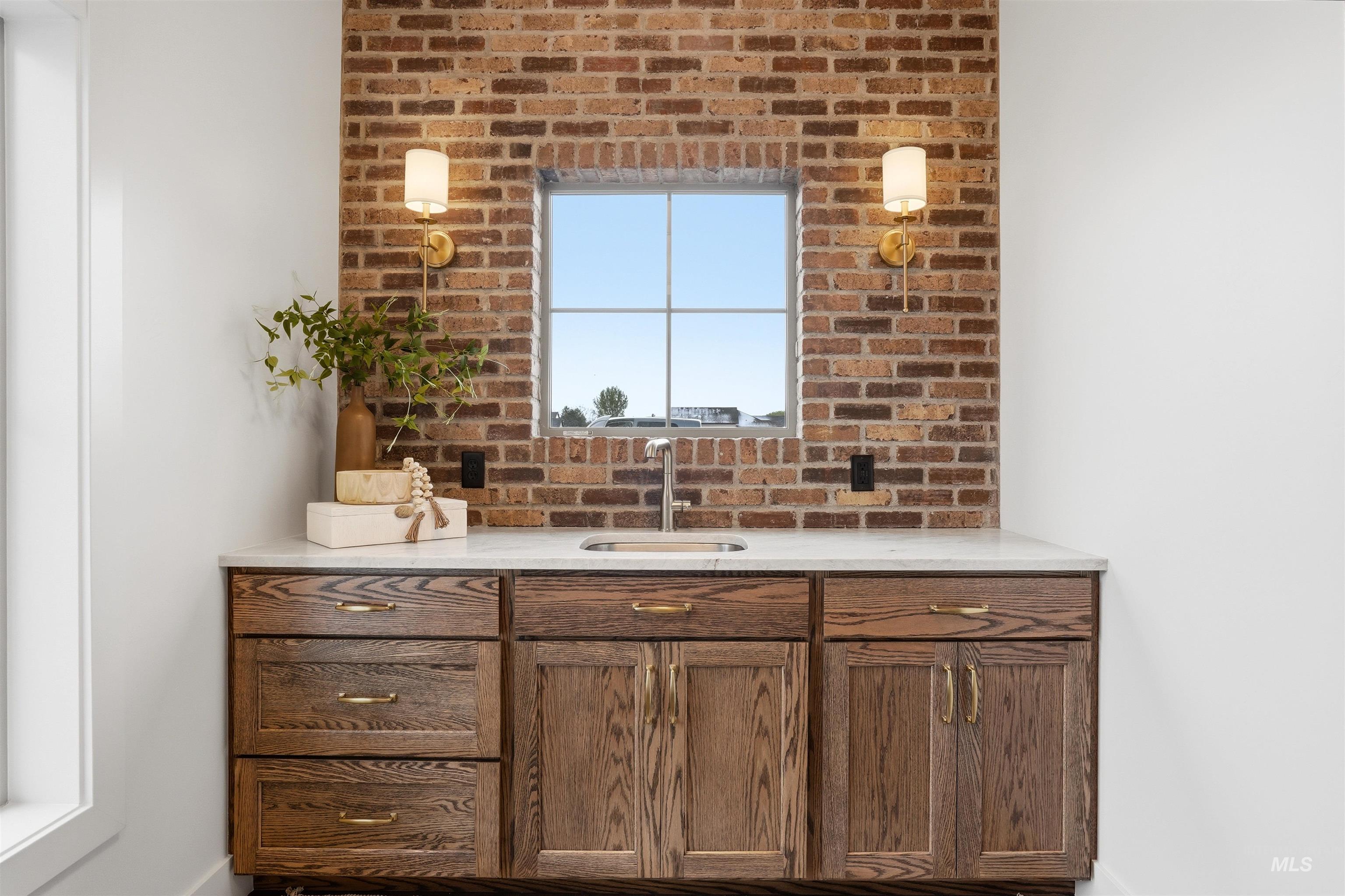 661 Full Moon Way, Twin Falls, Idaho 83301-8450, 4 Bedrooms, 2.5 Bathrooms, Residential For Sale, Price $730,000, 98982680