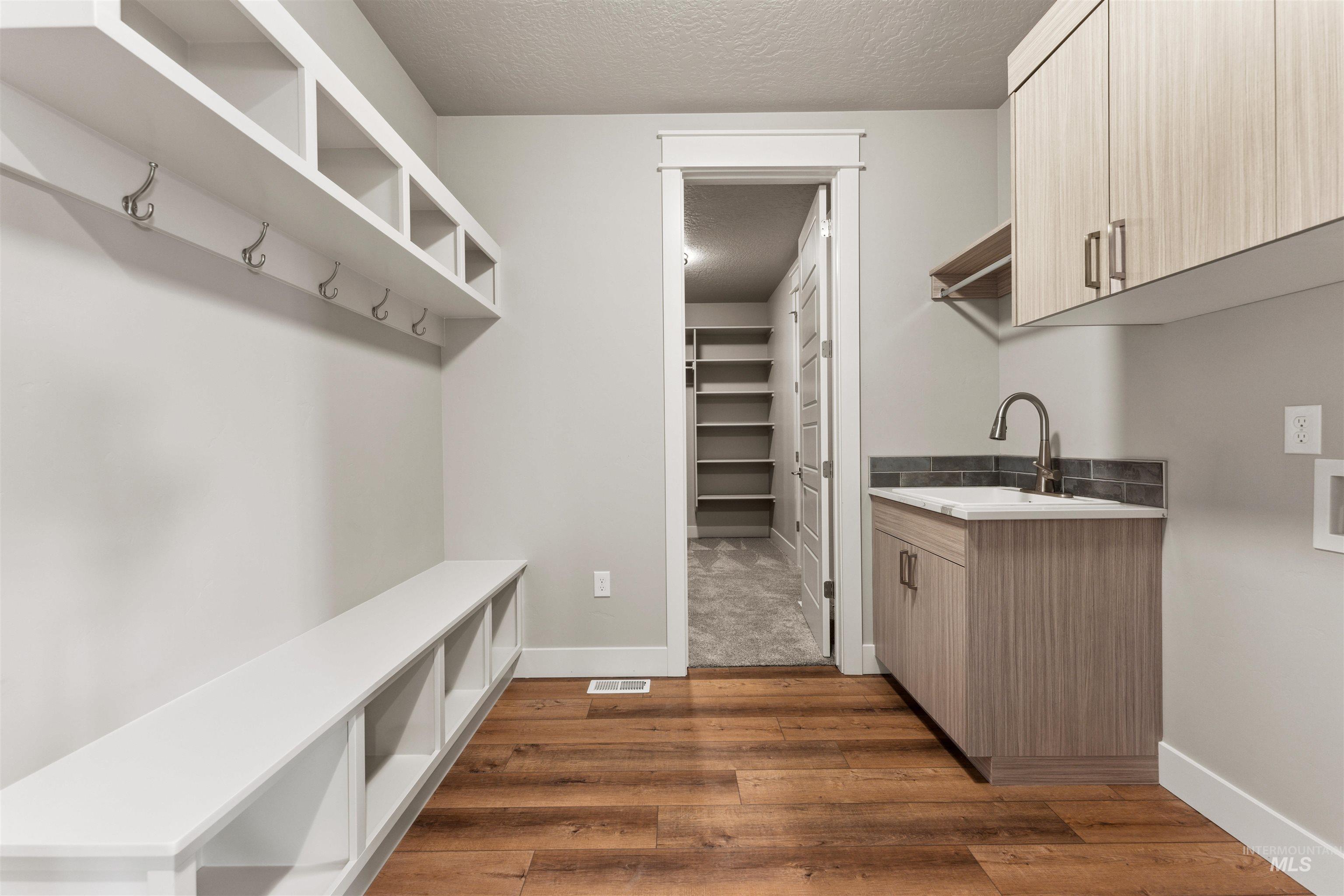 4469 E Wingate Ct, Nampa, Idaho 83687, 4 Bedrooms, 3 Bathrooms, Residential For Sale, Price $600,000, 98982681