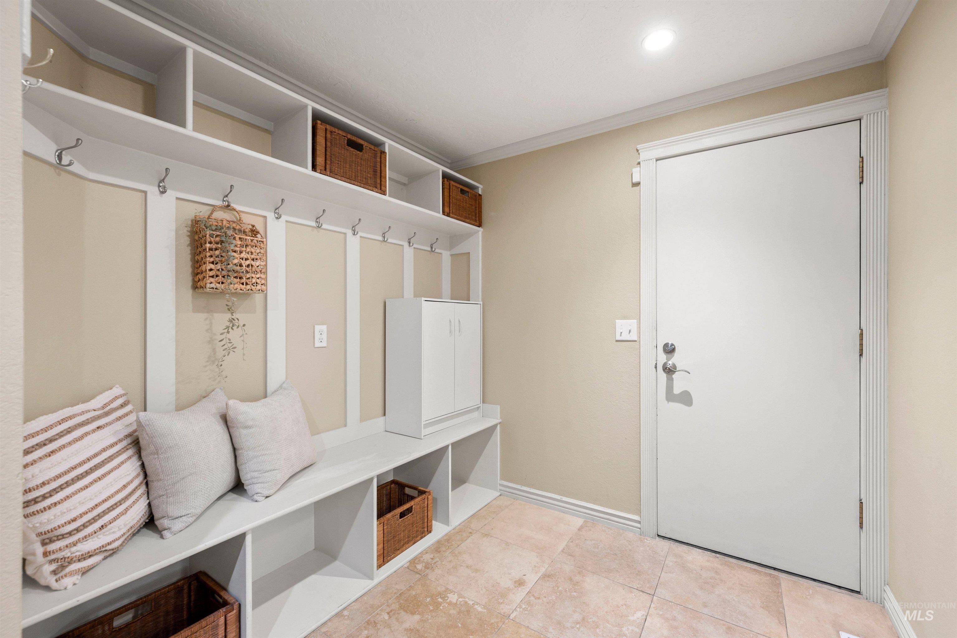 167 S Old Quarry Way, Boise, Idaho 83709, 3 Bedrooms, 3 Bathrooms, Residential For Sale, Price $580,000, 98982682