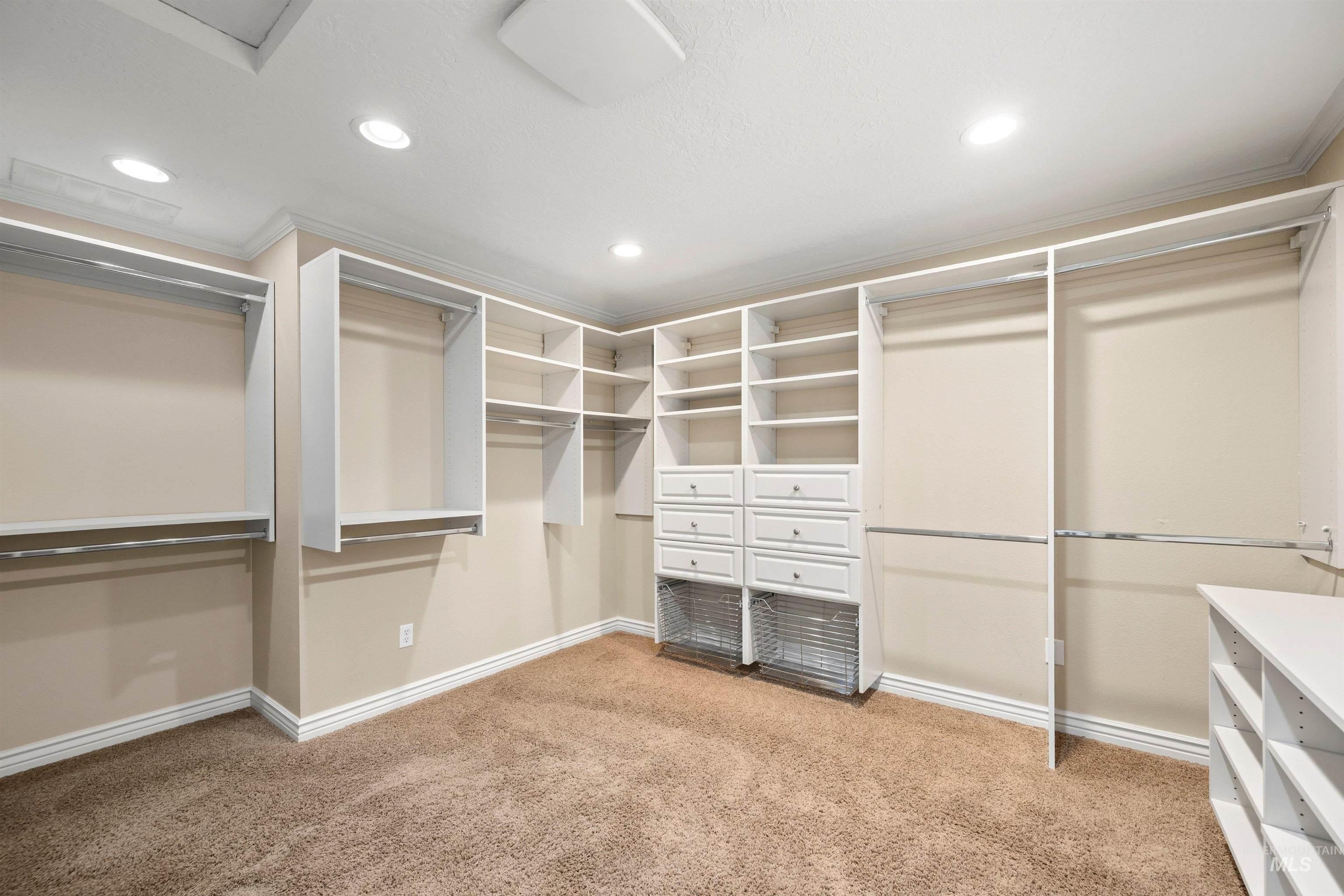 167 S Old Quarry Way, Boise, Idaho 83709, 3 Bedrooms, 3 Bathrooms, Residential For Sale, Price $580,000, 98982682