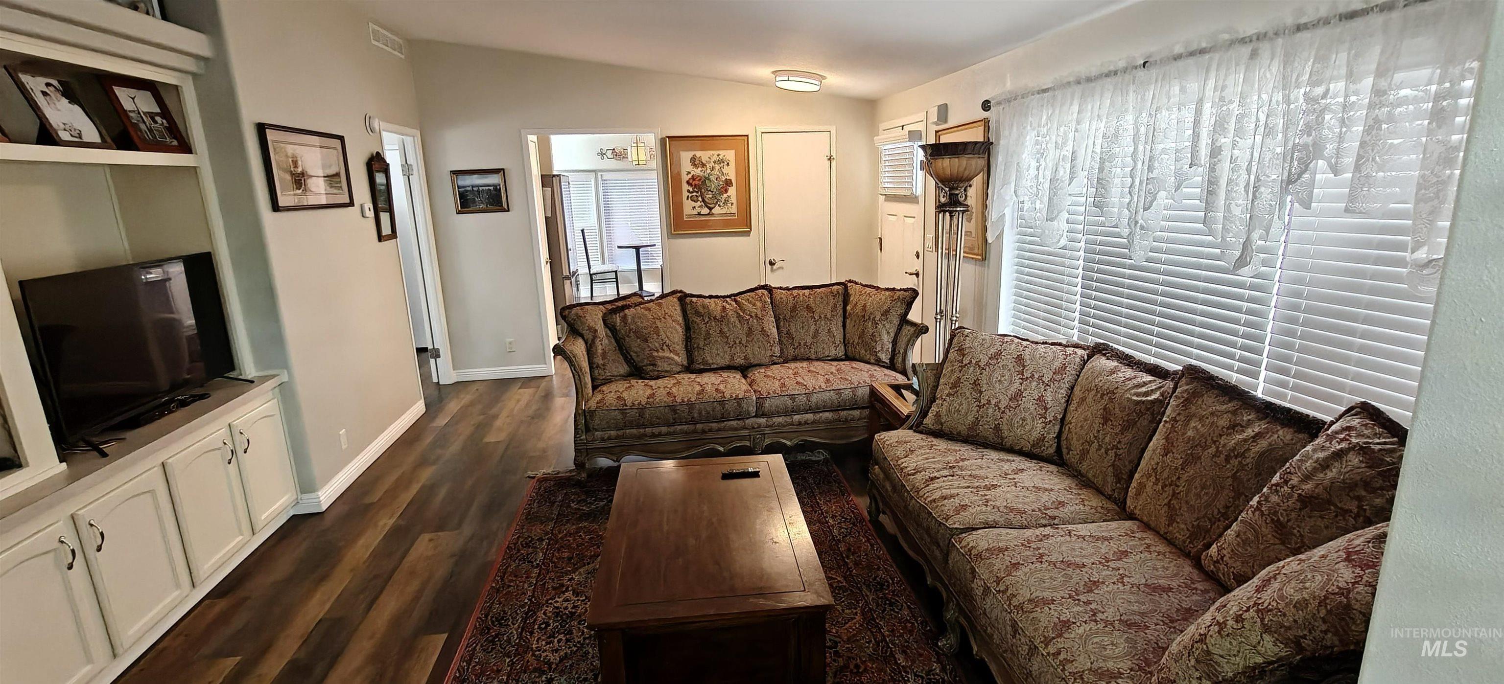421 S Curtis Rd Lot 15, Boise, Idaho 83705-7010, 2 Bedrooms, 2 Bathrooms, Residential For Sale, Price $243,458,MLS 98982685