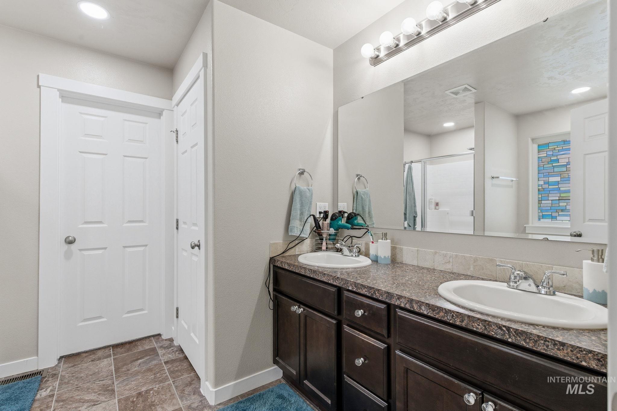 1875 N Rosedust Dr, Kuna, Idaho 83634-0000, 4 Bedrooms, 2 Bathrooms, Residential For Sale, Price $470,000, 98982687