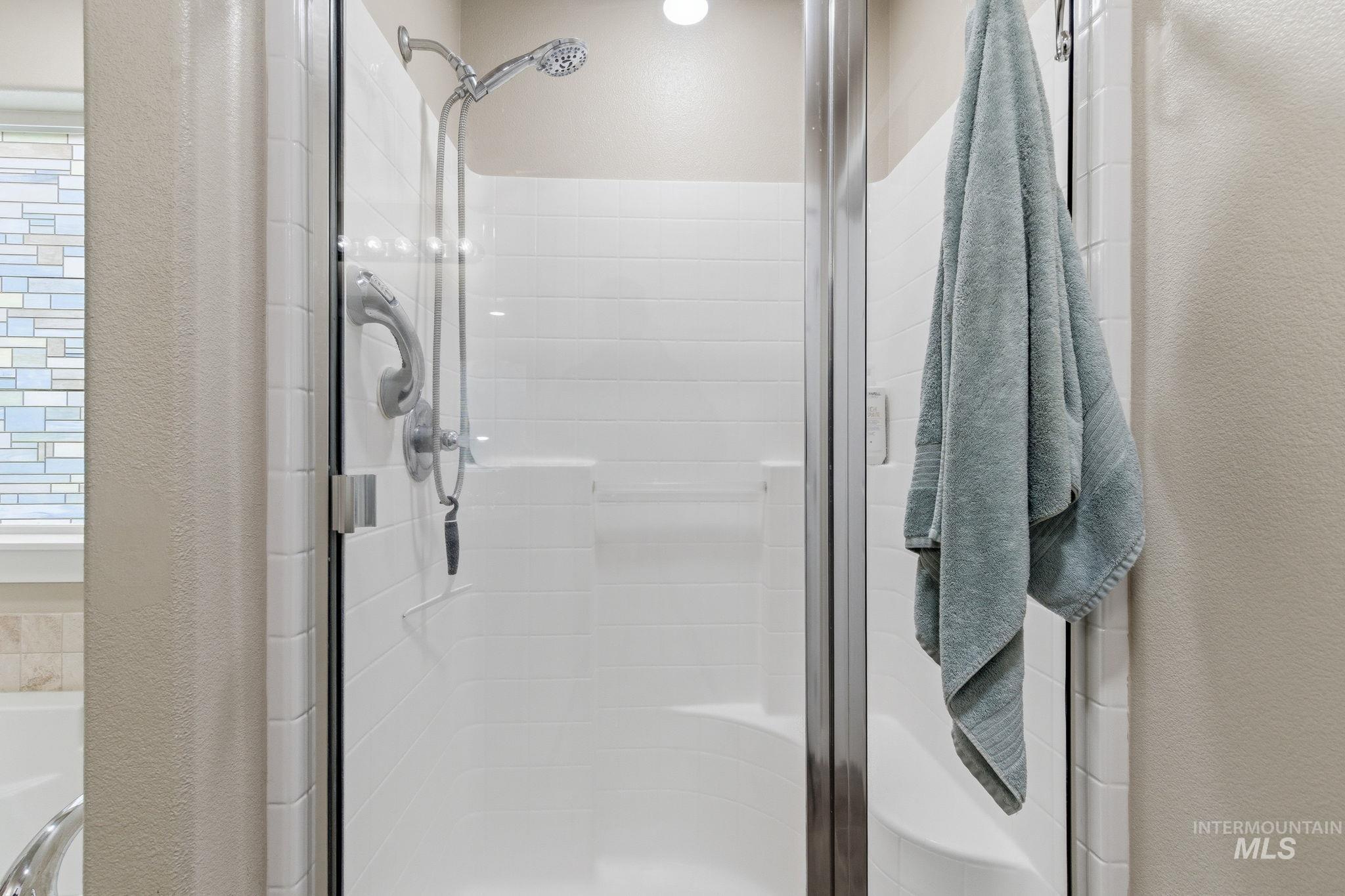 1875 N Rosedust Dr, Kuna, Idaho 83634-0000, 4 Bedrooms, 2 Bathrooms, Residential For Sale, Price $470,000, 98982687