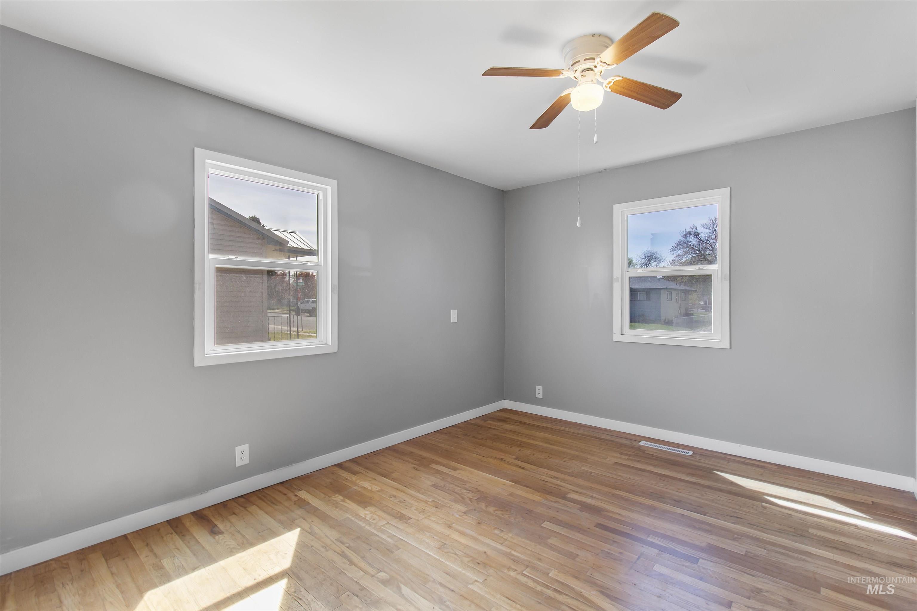 412 Madison St, Twin Falls, Idaho 83301, 4 Bedrooms, 1 Bathroom, Residential For Sale, Price $290,000, 98982689