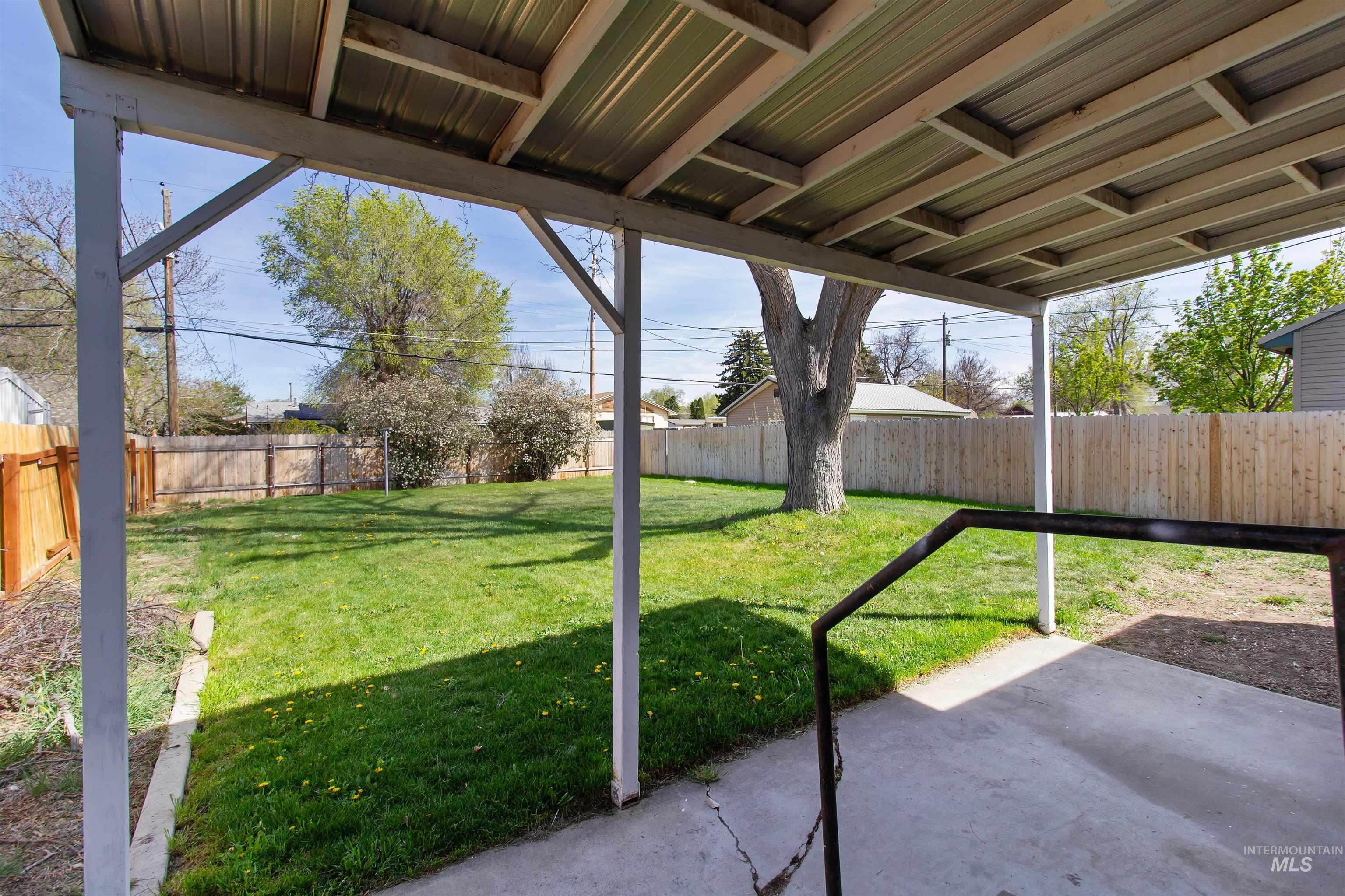 412 Madison St, Twin Falls, Idaho 83301, 4 Bedrooms, 1 Bathroom, Residential For Sale, Price $290,000, 98982689