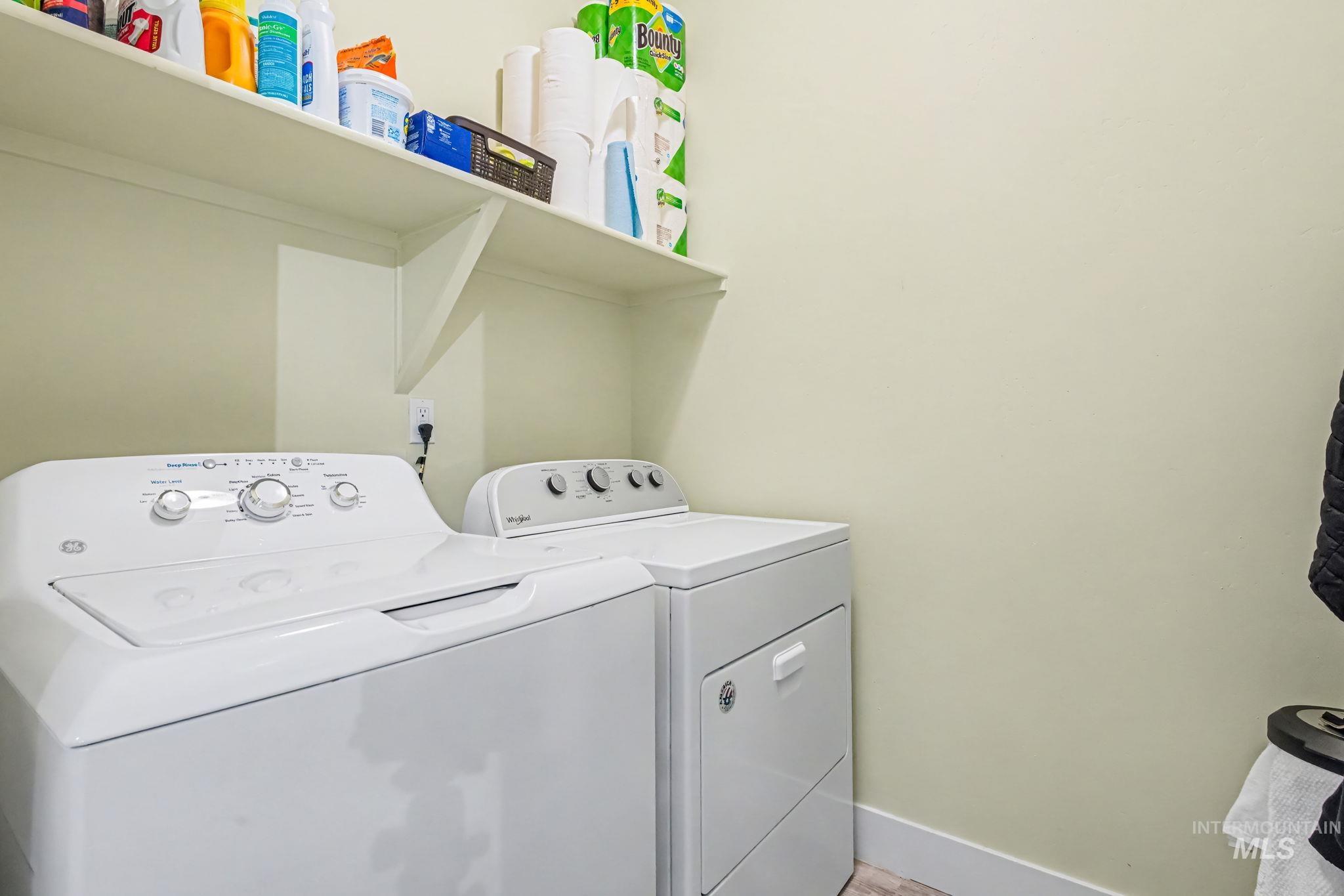 214 Union Pacific Circle, Homedale, Idaho 83628, 3 Bedrooms, 2 Bathrooms, Residential For Sale, Price $359,900, 98982690