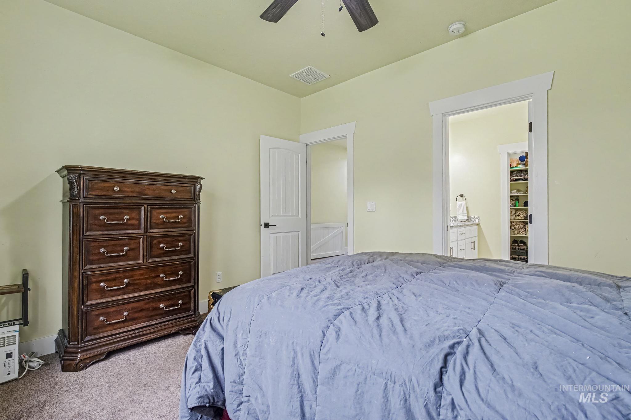 214 Union Pacific Circle, Homedale, Idaho 83628, 3 Bedrooms, 2 Bathrooms, Residential For Sale, Price $359,900, 98982690