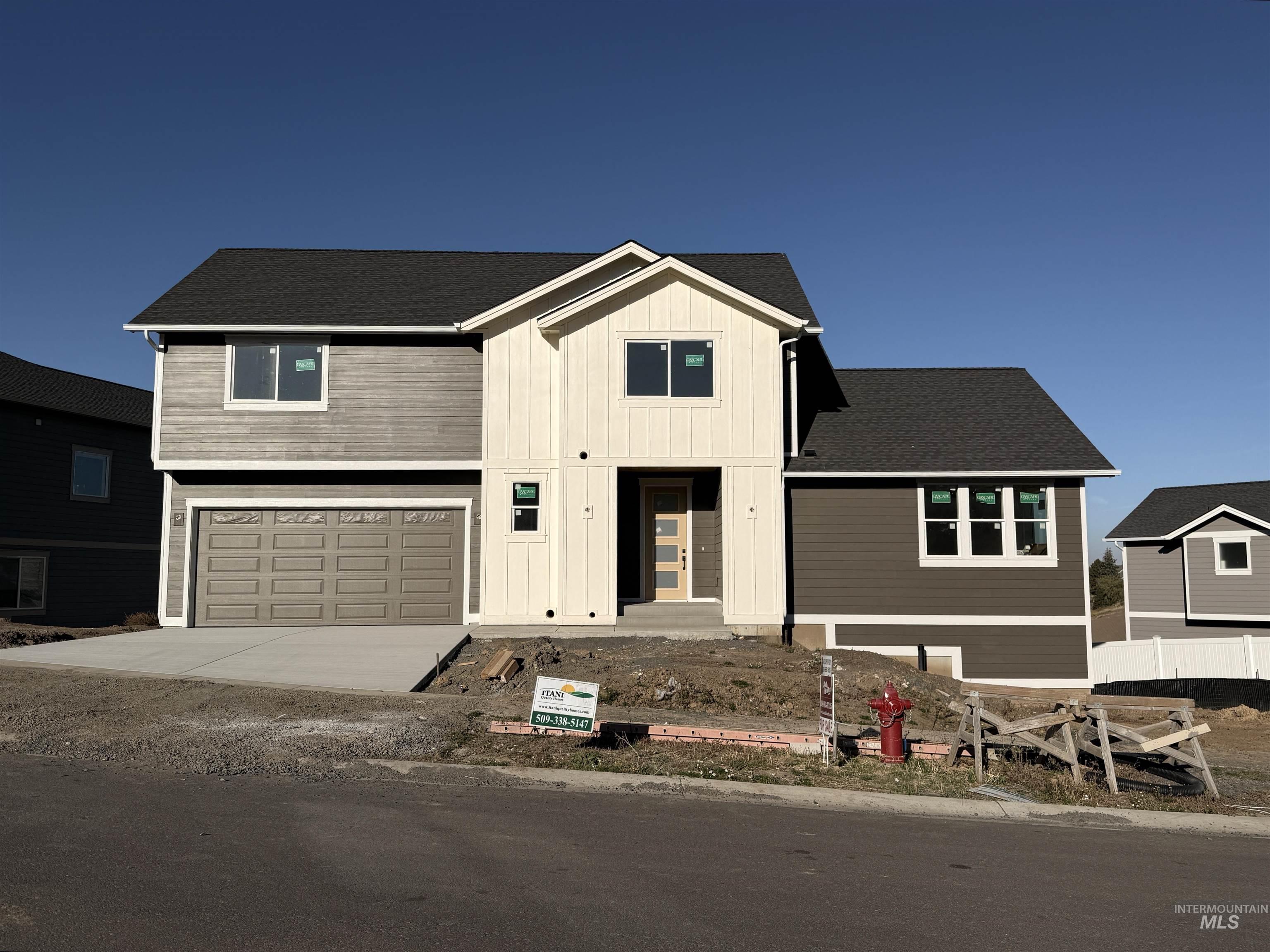 409 Ryan Ln, Moscow, Idaho 83843, 4 Bedrooms, 3.5 Bathrooms, Residential For Sale, Price $759,000,MLS 98982693