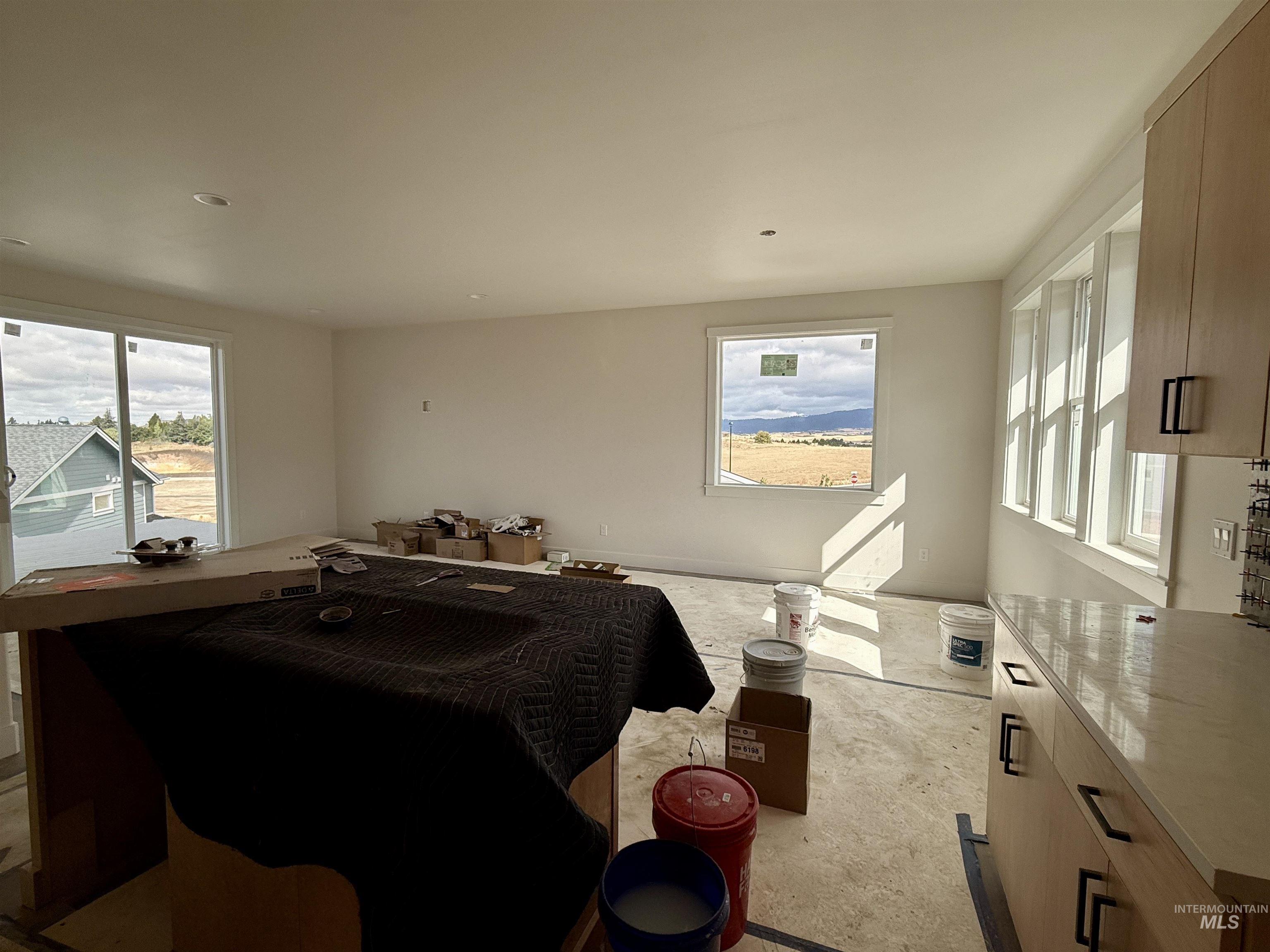 409 Ryan Ln, Moscow, Idaho 83843, 4 Bedrooms, 3.5 Bathrooms, Residential For Sale, Price $759,000,MLS 98982693