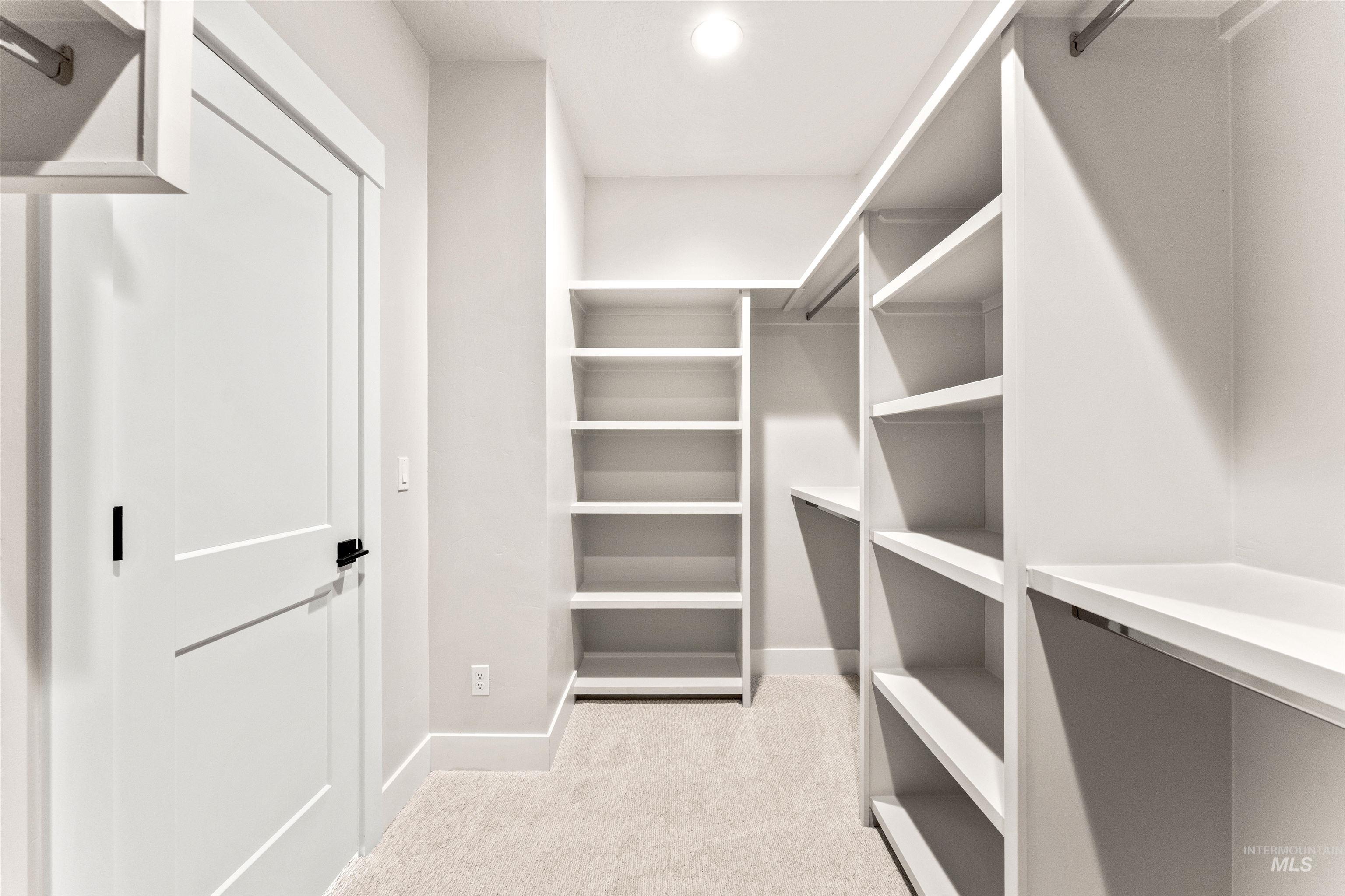 8084 Tandy Cove, Middleton, Idaho 83644, 5 Bedrooms, 2.5 Bathrooms, Residential For Sale, Price $725,000, 98982695