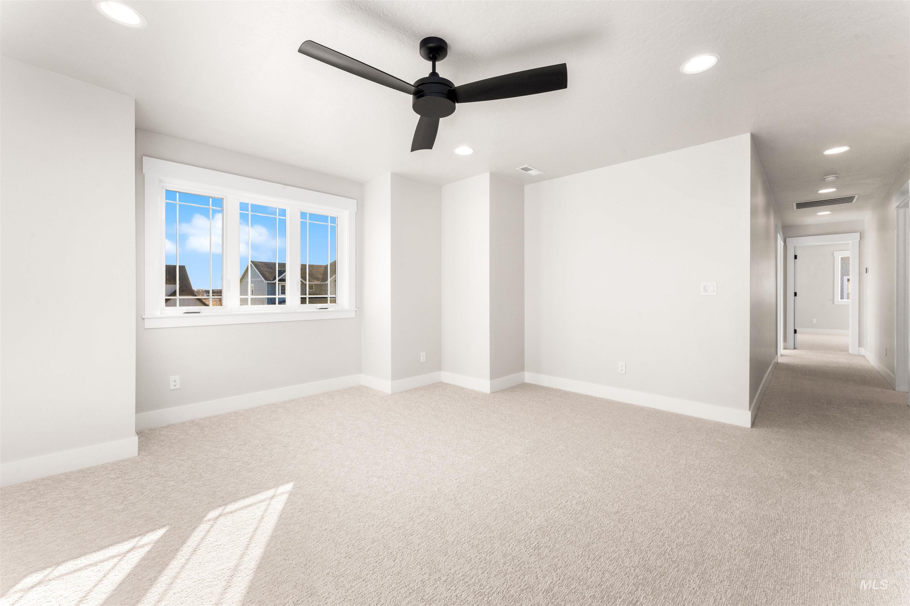 8084 Tandy Cove, Middleton, Idaho 83644, 5 Bedrooms, 2.5 Bathrooms, Residential For Sale, Price $725,000, 98982695