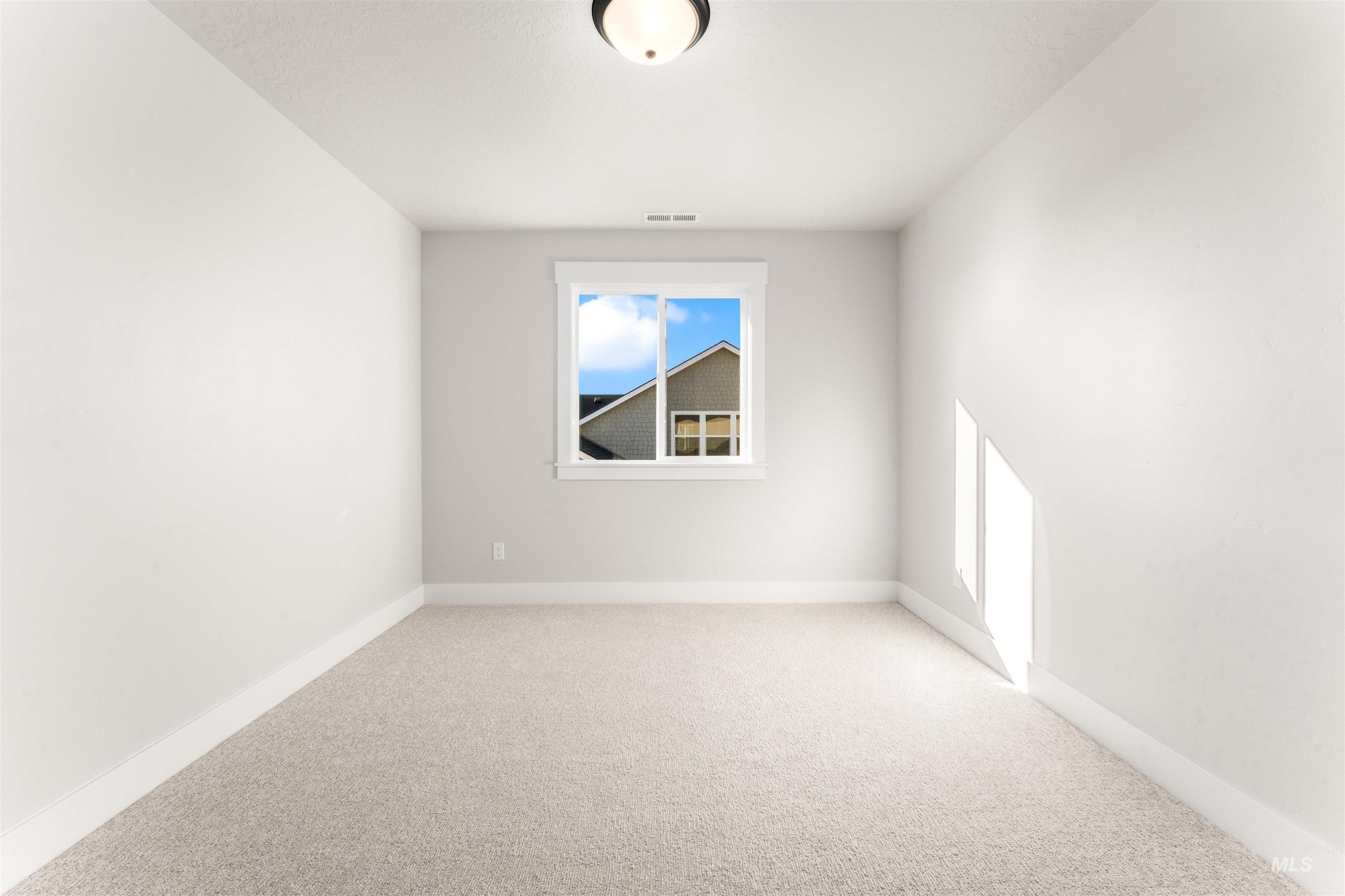 8084 Tandy Cove, Middleton, Idaho 83644, 5 Bedrooms, 2.5 Bathrooms, Residential For Sale, Price $725,000, 98982695