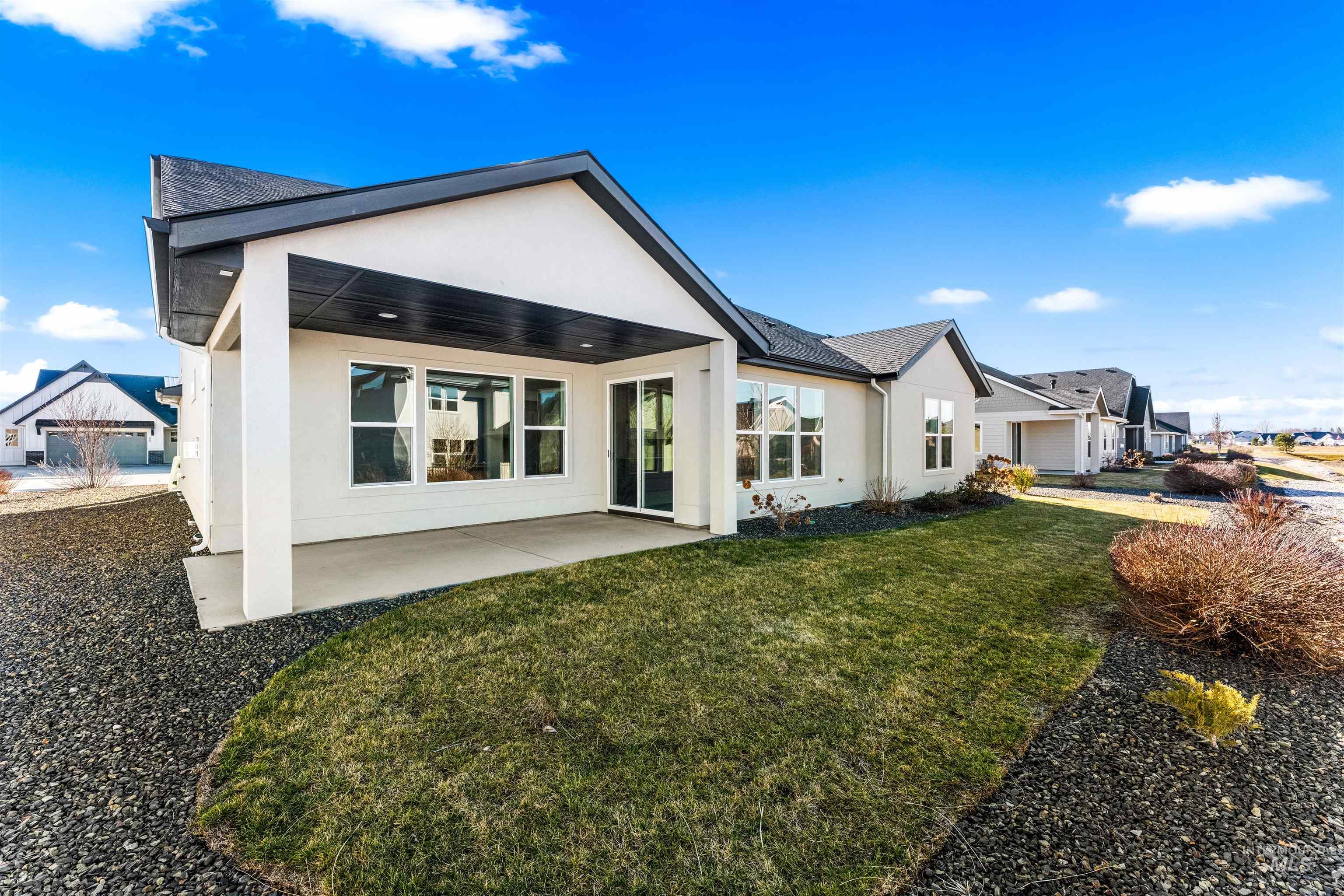 8084 Tandy Cove, Middleton, Idaho 83644, 5 Bedrooms, 2.5 Bathrooms, Residential For Sale, Price $725,000, 98982695