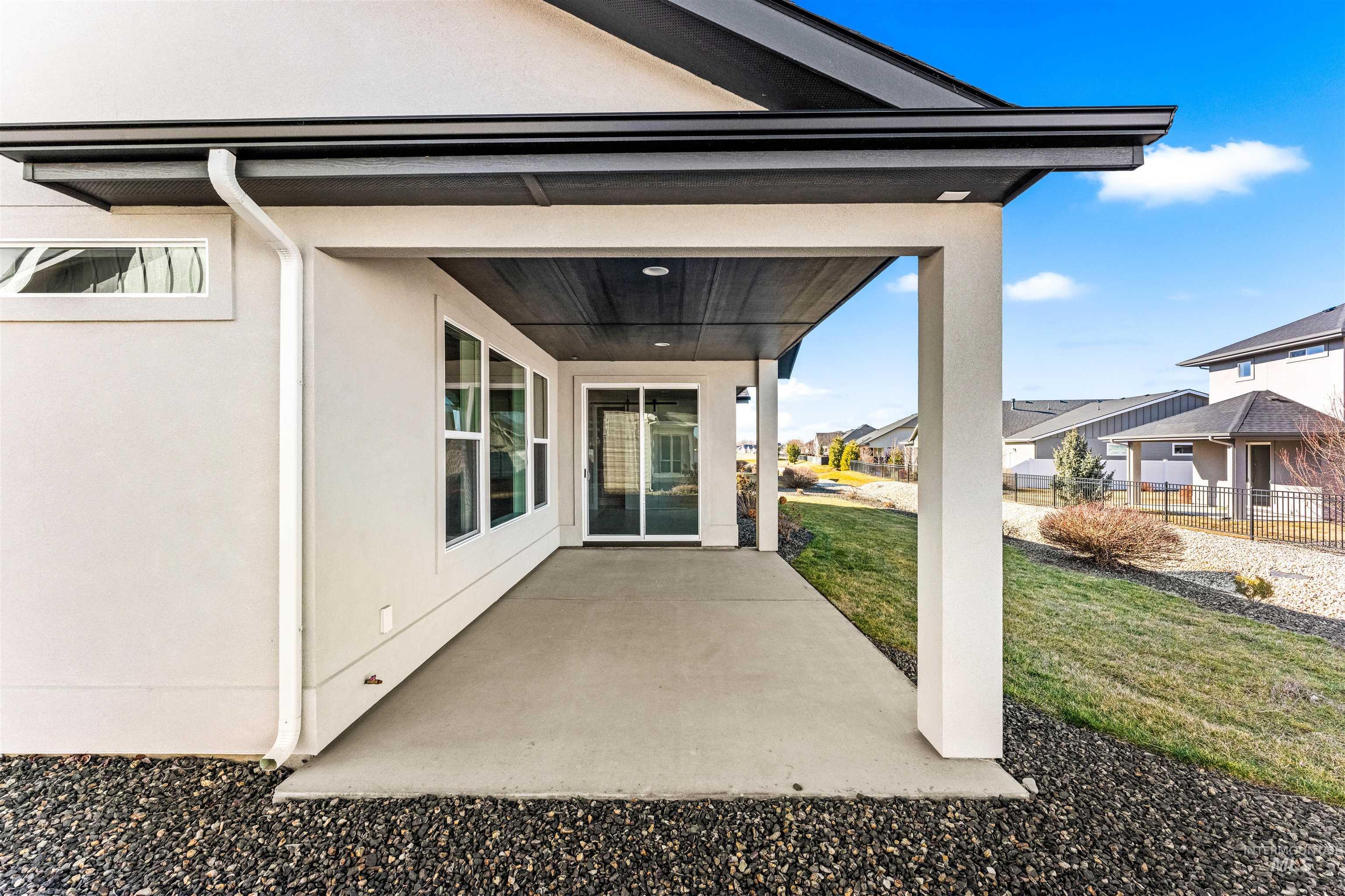 8084 Tandy Cove, Middleton, Idaho 83644, 5 Bedrooms, 2.5 Bathrooms, Residential For Sale, Price $725,000, 98982695