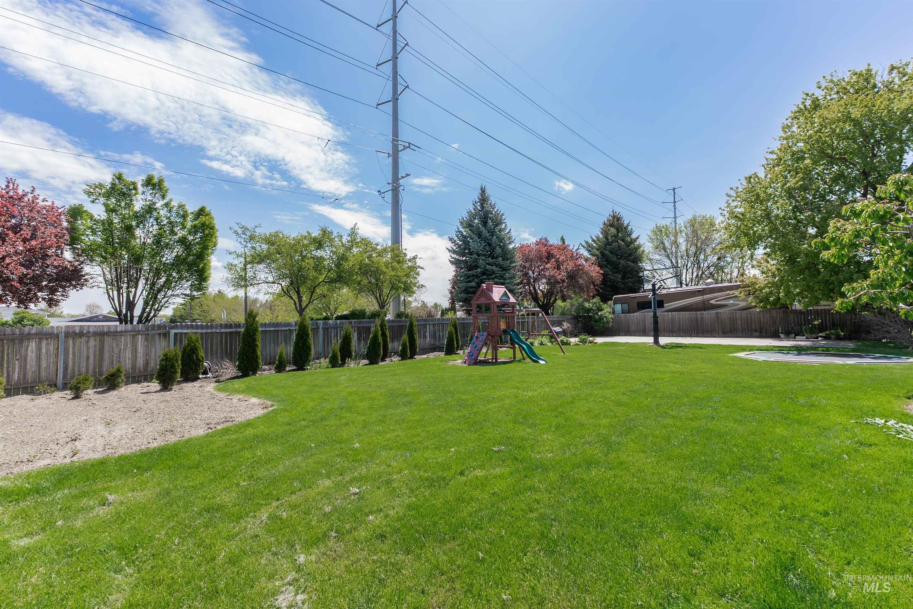 2628 S Simsbury, Boise, Idaho 83709, 4 Bedrooms, 3 Bathrooms, Residential For Sale, Price $899,999,MLS 98982697