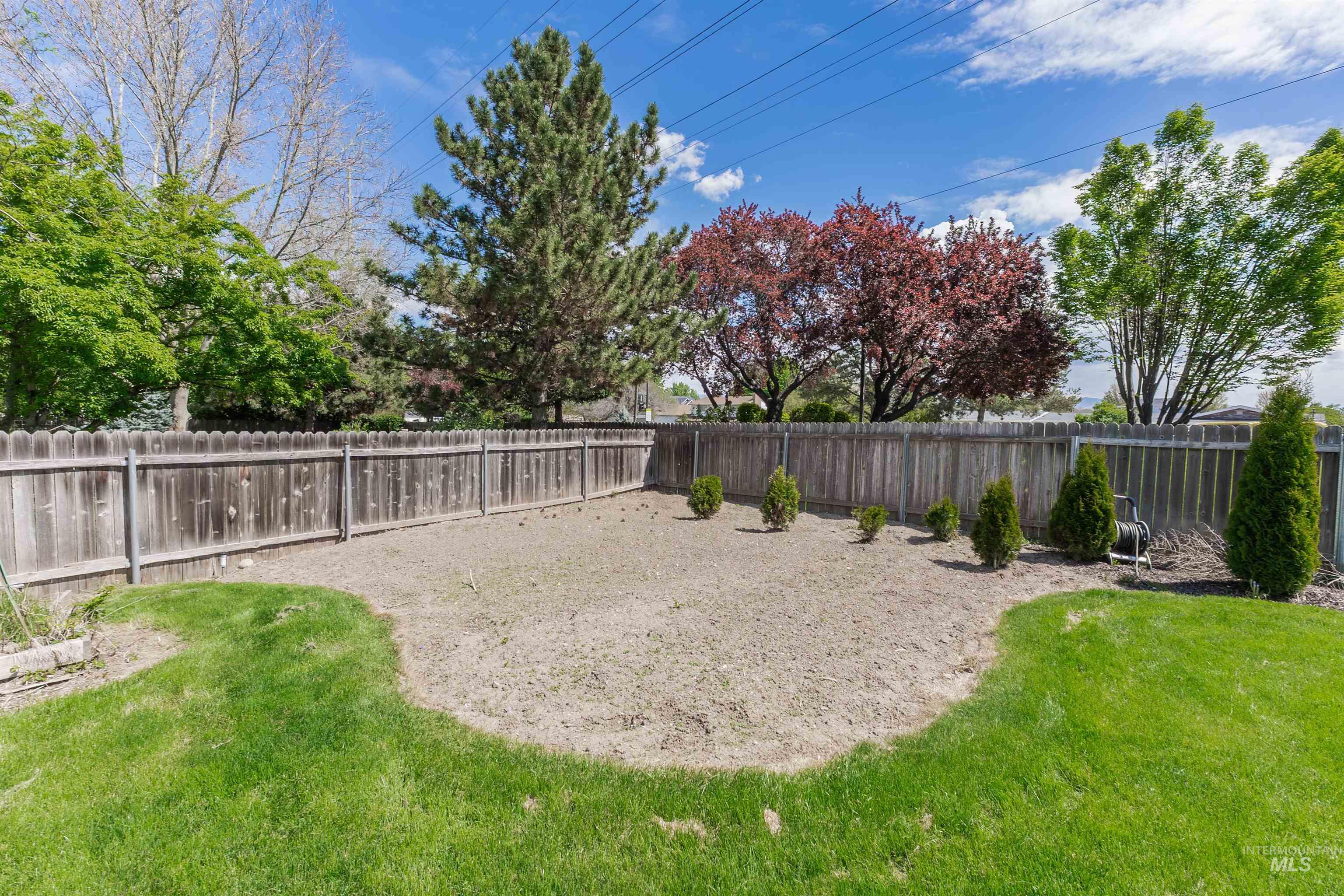 2628 S Simsbury, Boise, Idaho 83709, 4 Bedrooms, 3 Bathrooms, Residential For Sale, Price $899,999,MLS 98982697