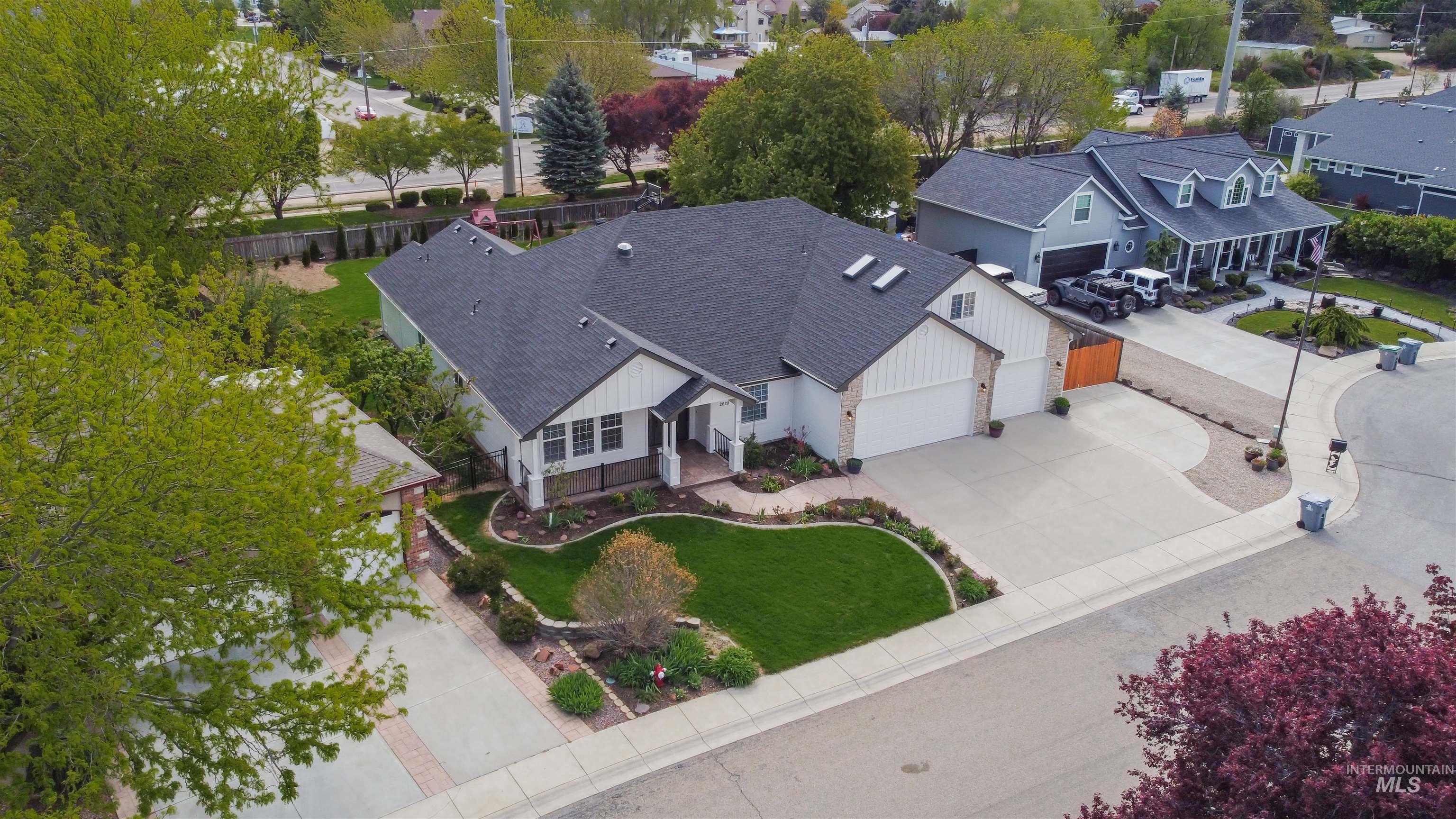 2628 S Simsbury, Boise, Idaho 83709, 4 Bedrooms, 3 Bathrooms, Residential For Sale, Price $874,900, 98982697