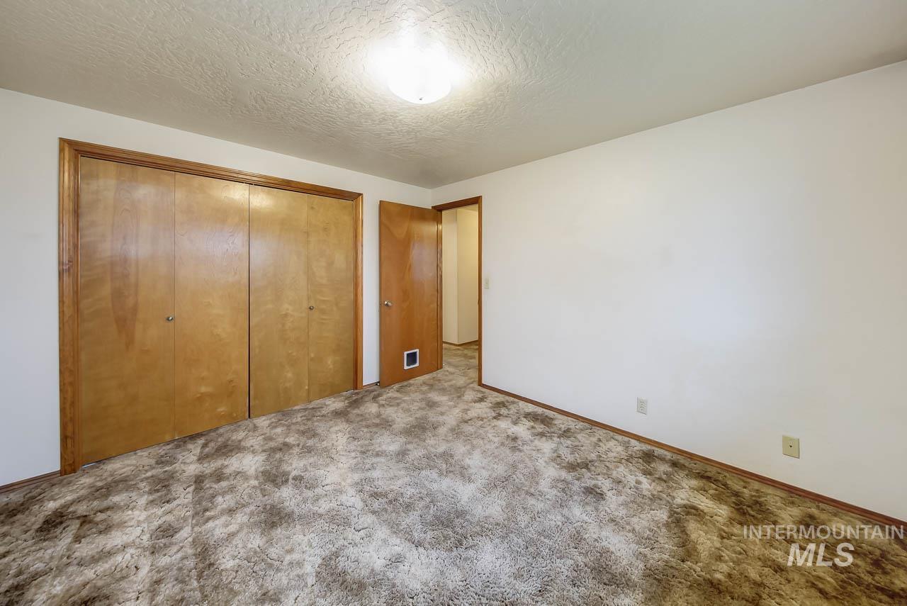 711 E Ustick Rd, Caldwell, Idaho 83605, 3 Bedrooms, 2 Bathrooms, Residential For Sale, Price $345,000, 98982698