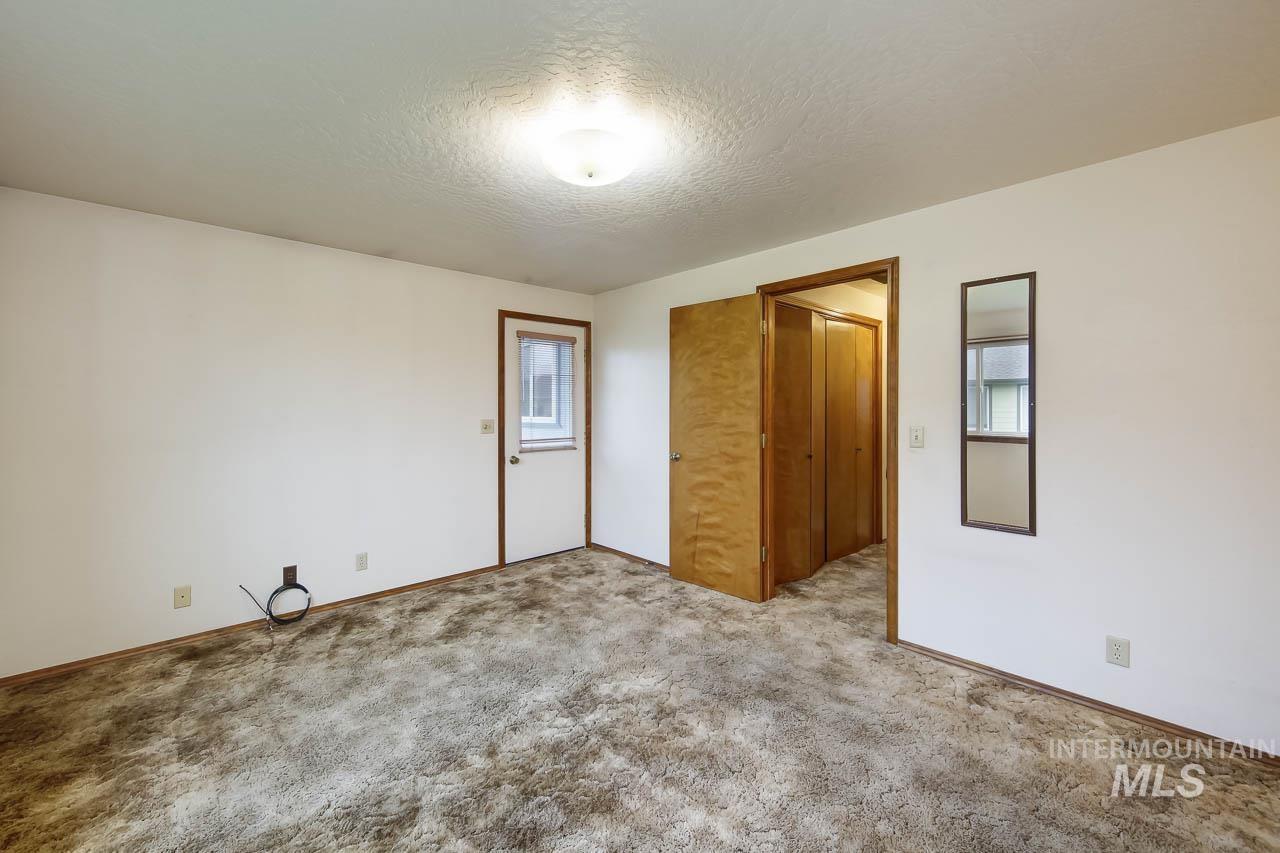 711 E Ustick Rd, Caldwell, Idaho 83605, 3 Bedrooms, 2 Bathrooms, Residential For Sale, Price $345,000, 98982698