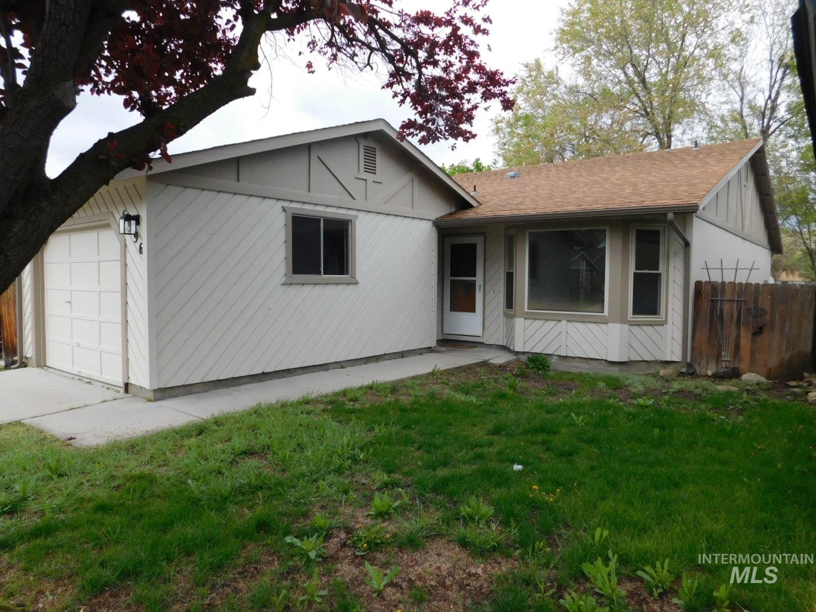6996 W GILLIS, Boise, Idaho 83714, 2 Bedrooms, 1 Bathroom, Residential For Sale, Price $410,000, 98982699