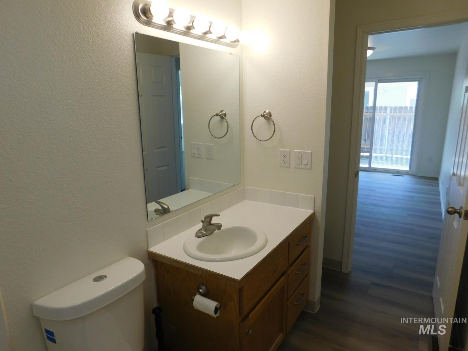 6996 W GILLIS, Boise, Idaho 83714, 2 Bedrooms, 1 Bathroom, Residential For Sale, Price $394,900, 98982699