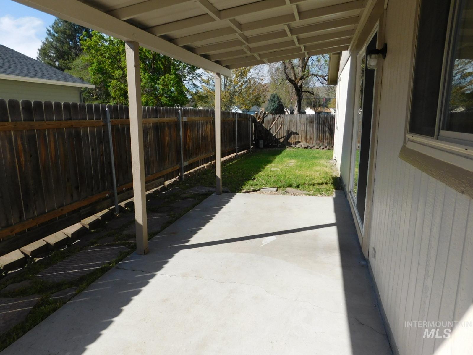 6996 W GILLIS, Boise, Idaho 83714, 2 Bedrooms, 1 Bathroom, Residential For Sale, Price $394,900, 98982699