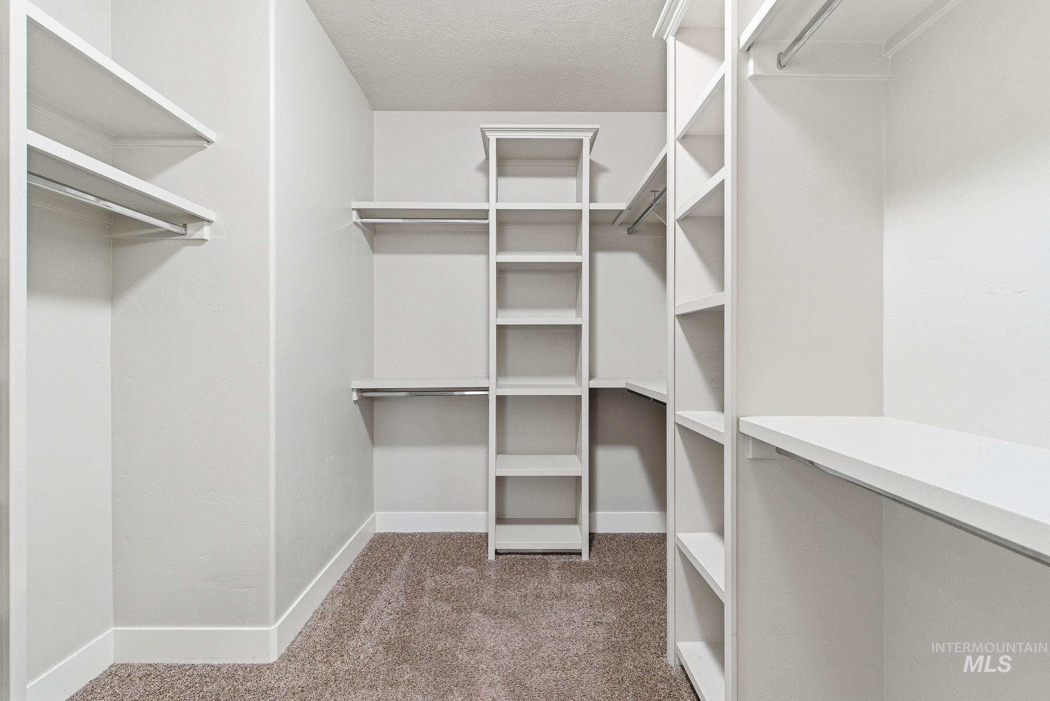 3179 N Cherry Laurel Way, Star, Idaho 83669, 3 Bedrooms, 2 Bathrooms, Residential For Sale, Price $535,000, 98982701