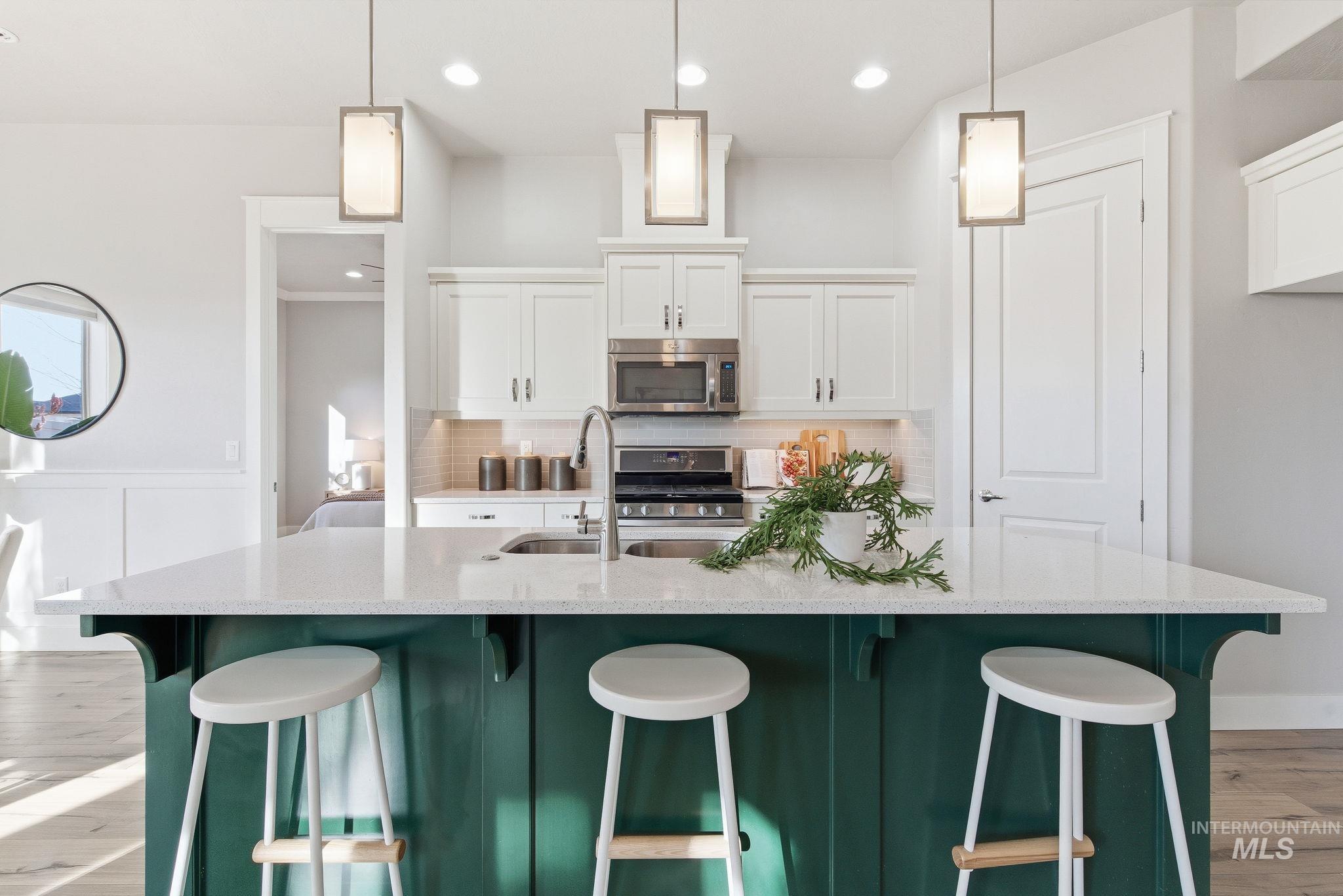 3179 N Cherry Laurel Way, Star, Idaho 83669, 3 Bedrooms, 2 Bathrooms, Residential For Sale, Price $535,000, 98982701