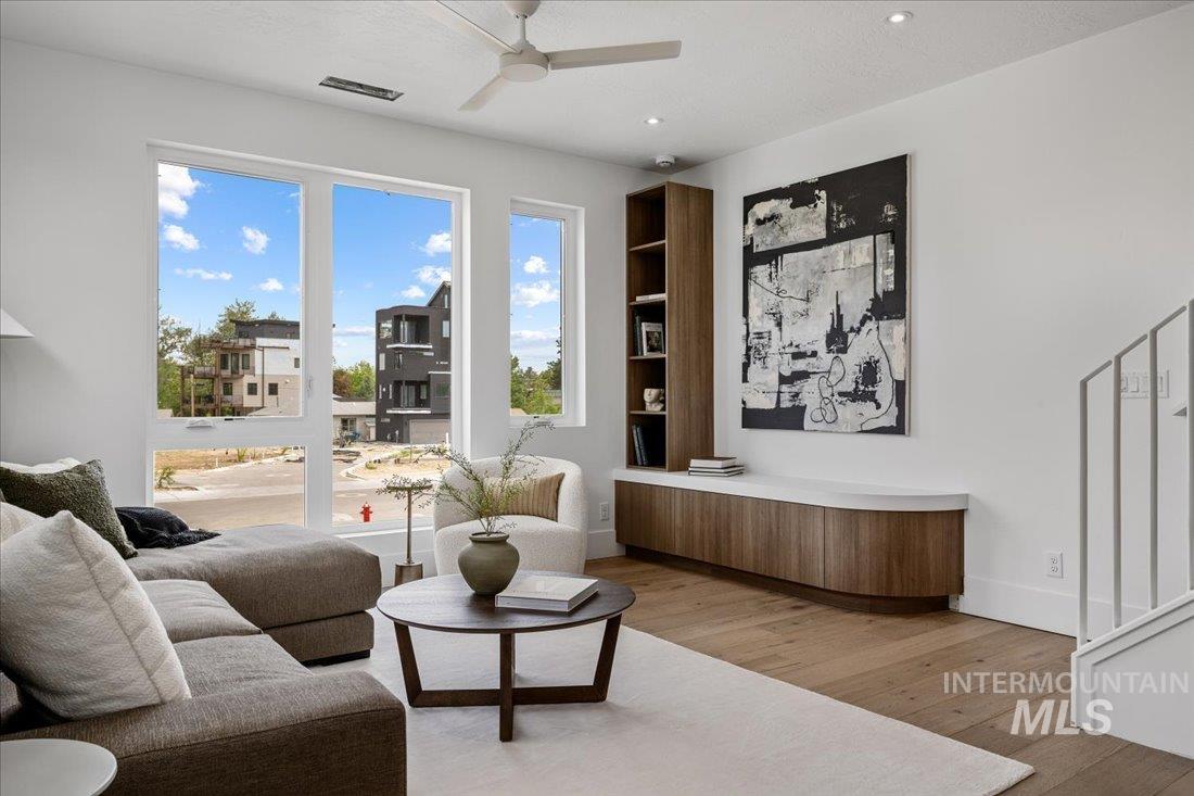 311 E Palapa Lane, Garden City, Idaho 83714, 3 Bedrooms, 3.5 Bathrooms, Residential For Sale, Price $839,900,MLS 98982704