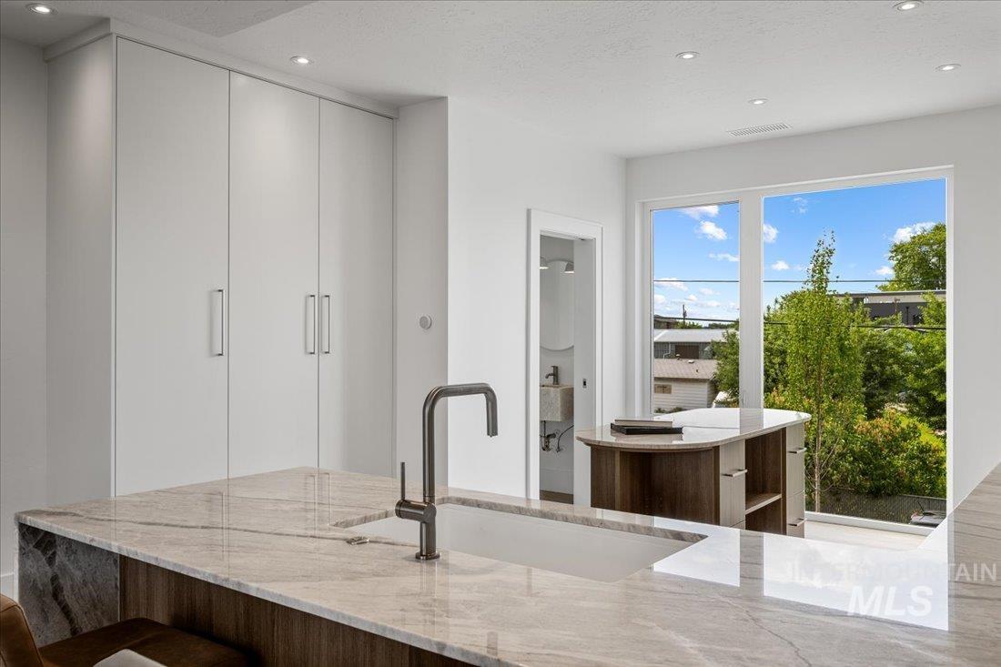 311 E Palapa Lane, Garden City, Idaho 83714, 3 Bedrooms, 3.5 Bathrooms, Residential For Sale, Price $839,900,MLS 98982704