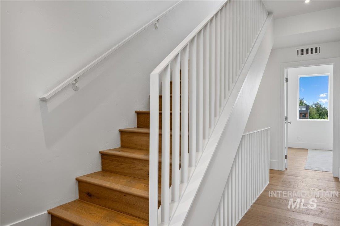 311 E Palapa Lane, Garden City, Idaho 83714, 3 Bedrooms, 3.5 Bathrooms, Residential For Sale, Price $839,900,MLS 98982704