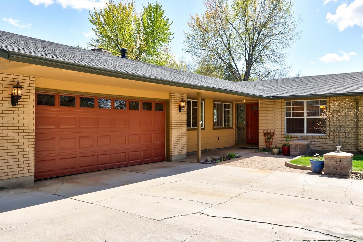 3232 S McCormick Way, Boise, Idaho 83709-3733, 3 Bedrooms, 2 Bathrooms, Residential For Sale, Price $830,000,MLS 98982707